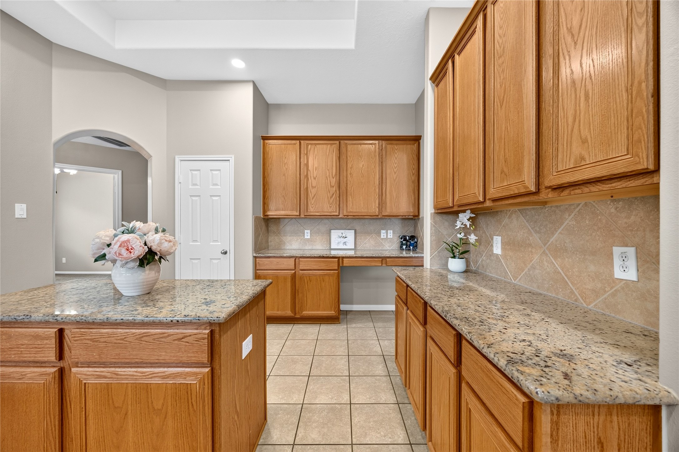 27123 Kendal Ridge Lane Property Photo 13