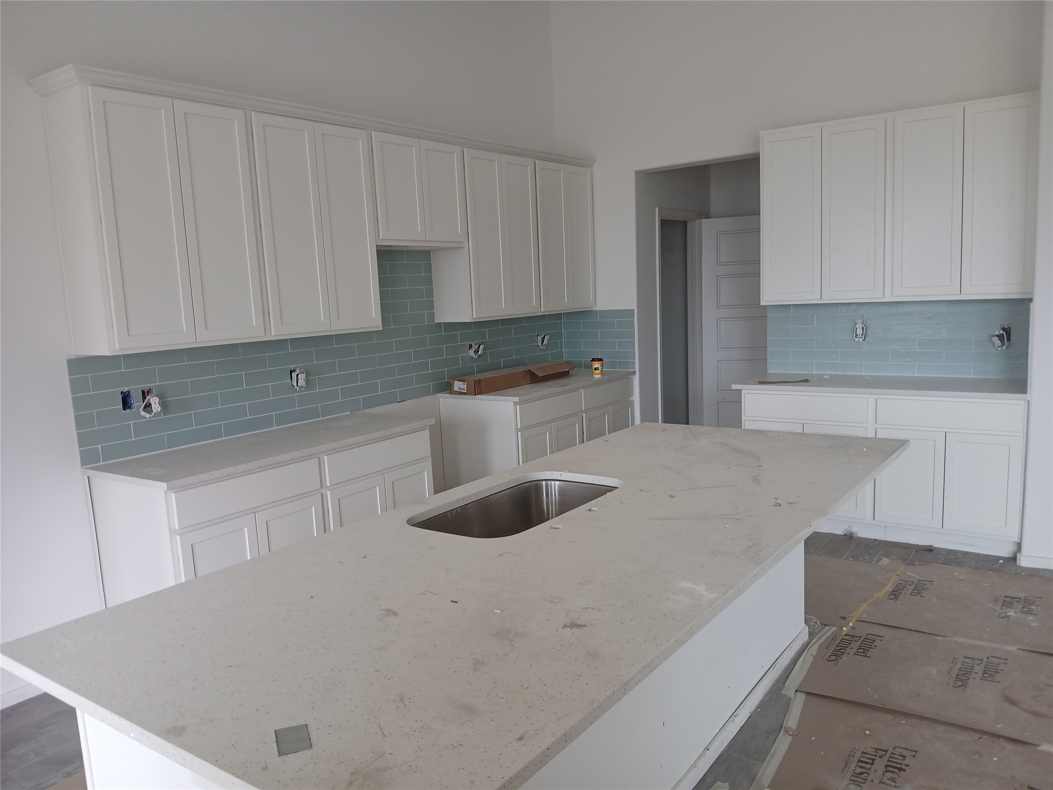 2510 Shallow Lake Lane Property Photo 7