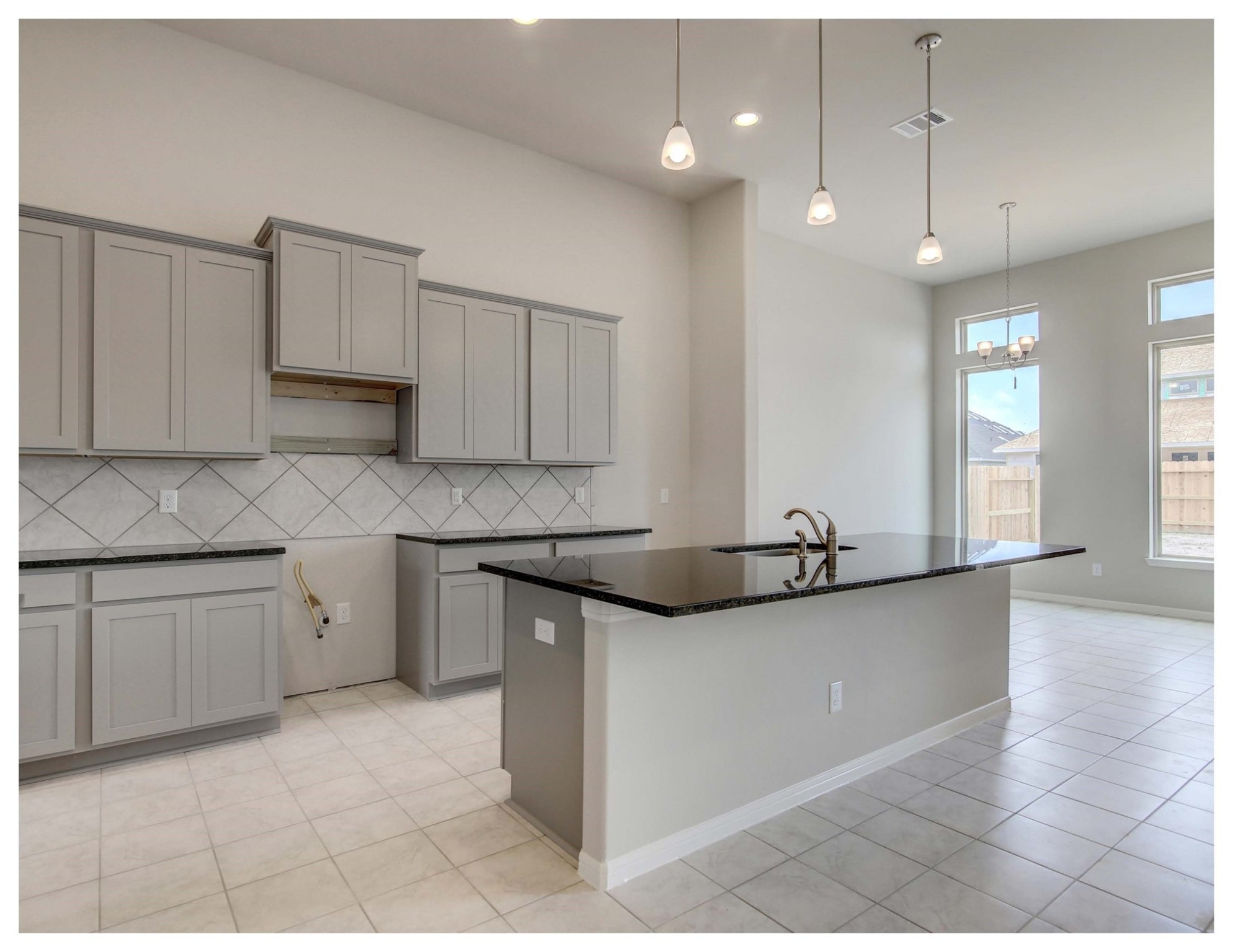 2510 Shallow Lake Lane Property Photo 11