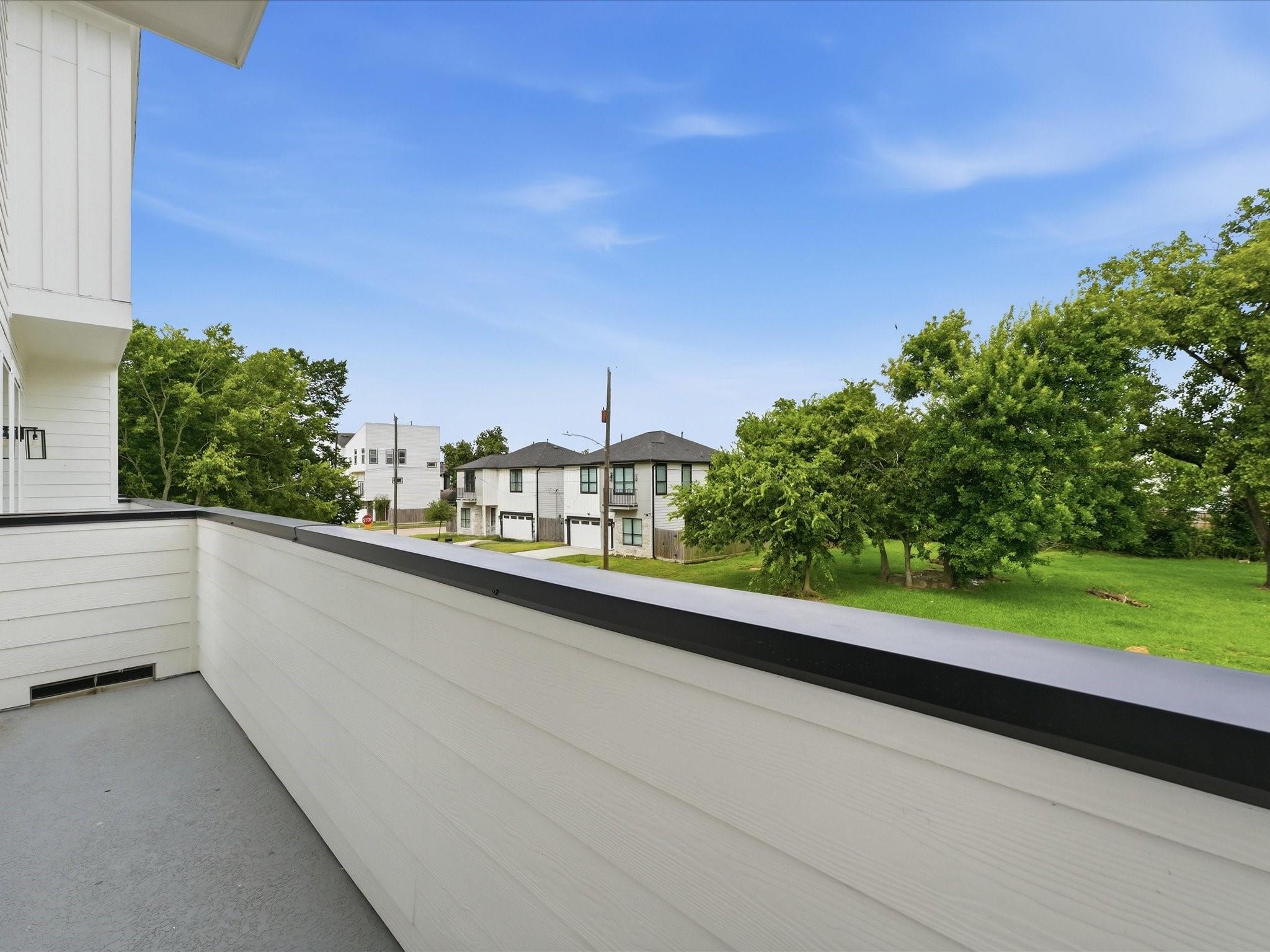 7453 Lasalette Street Property Photo 14