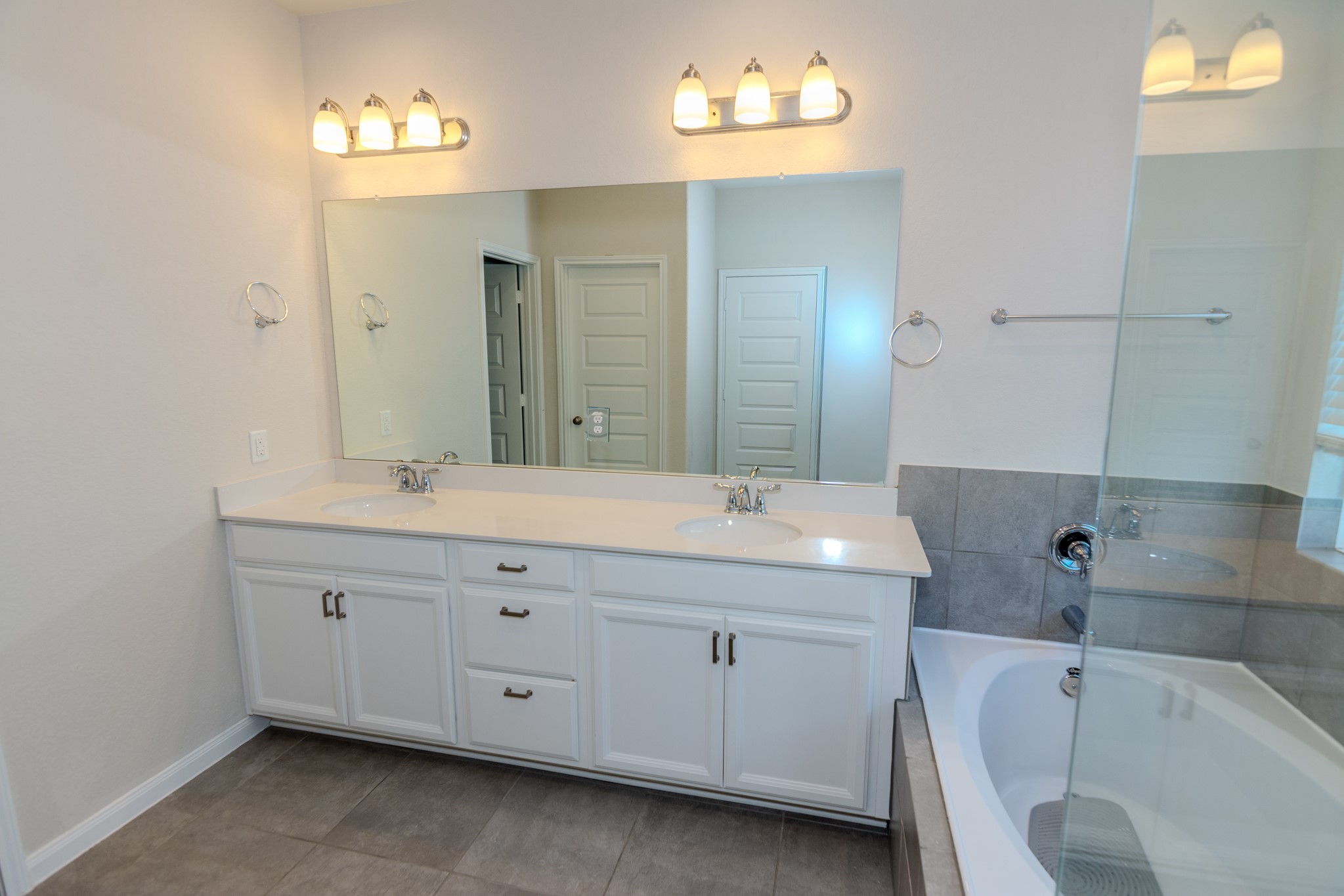 4120 Split Ivy Drive Property Photo 27