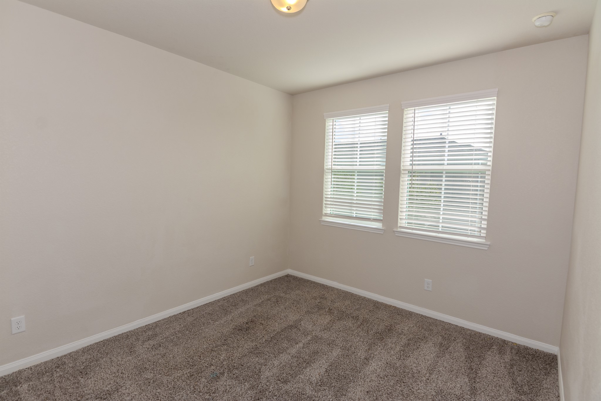 4120 Split Ivy Drive Property Photo 35