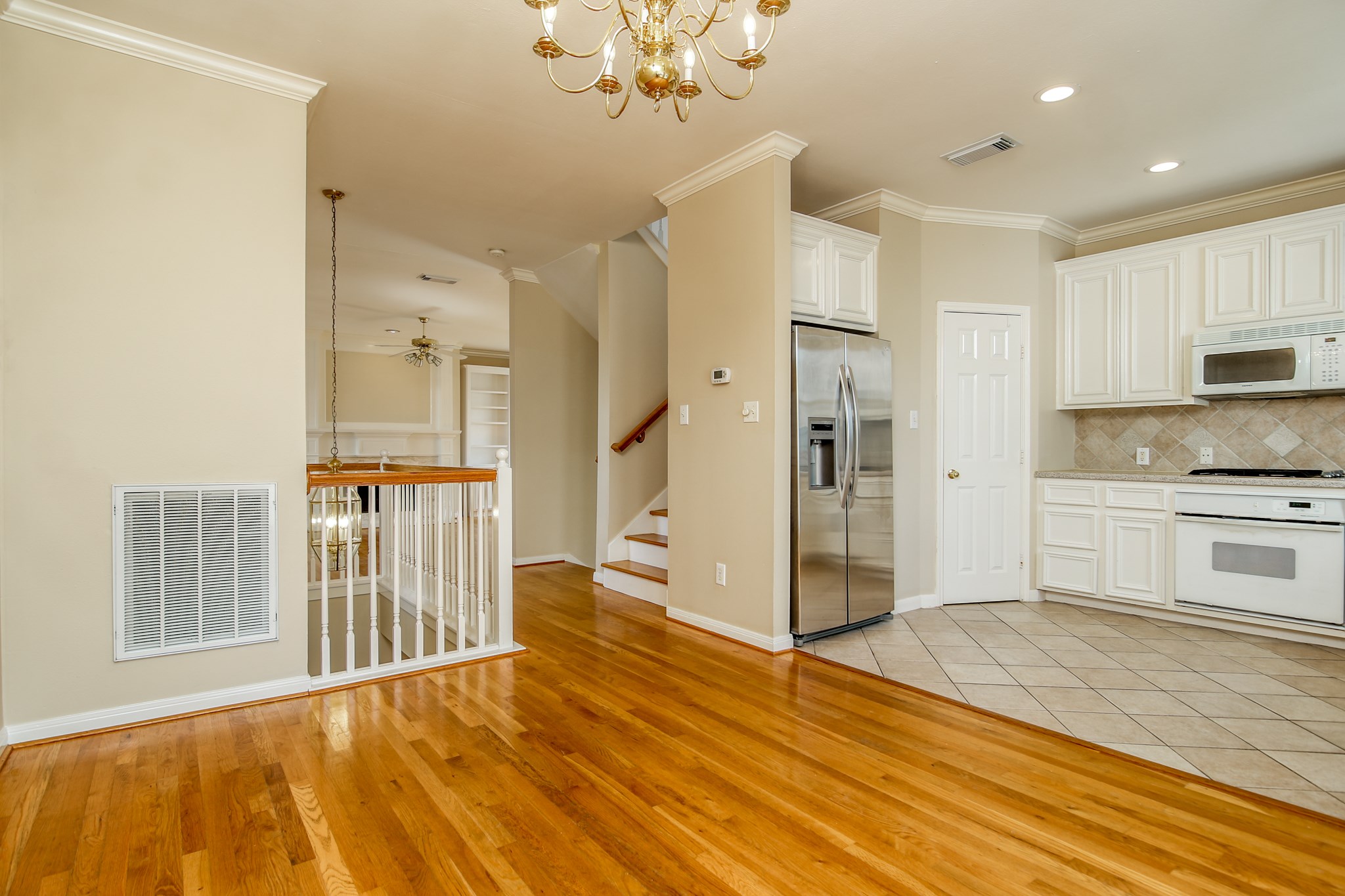 1414 Crocker Street Property Photo 6