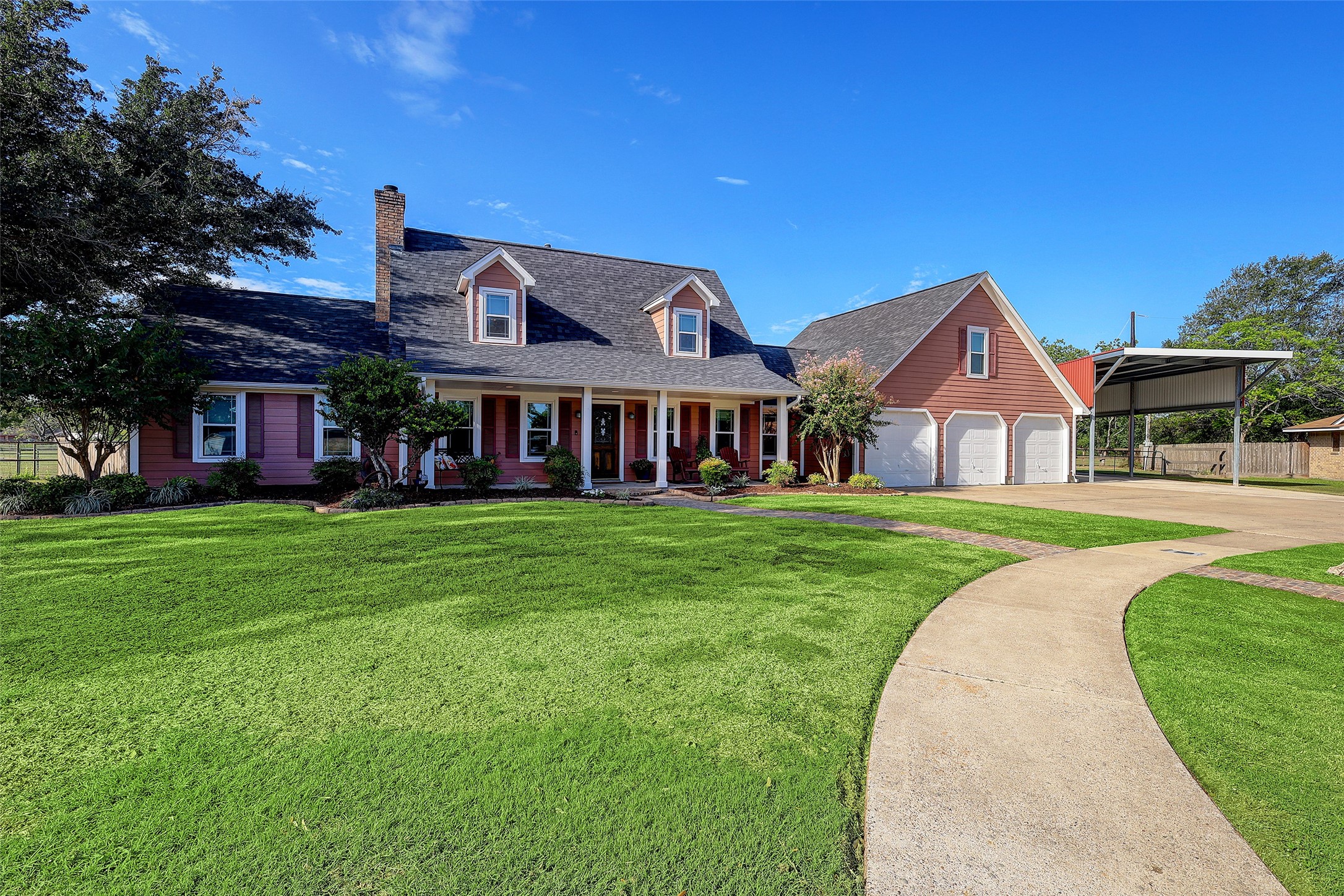 2018 Laura Lane Property Photo