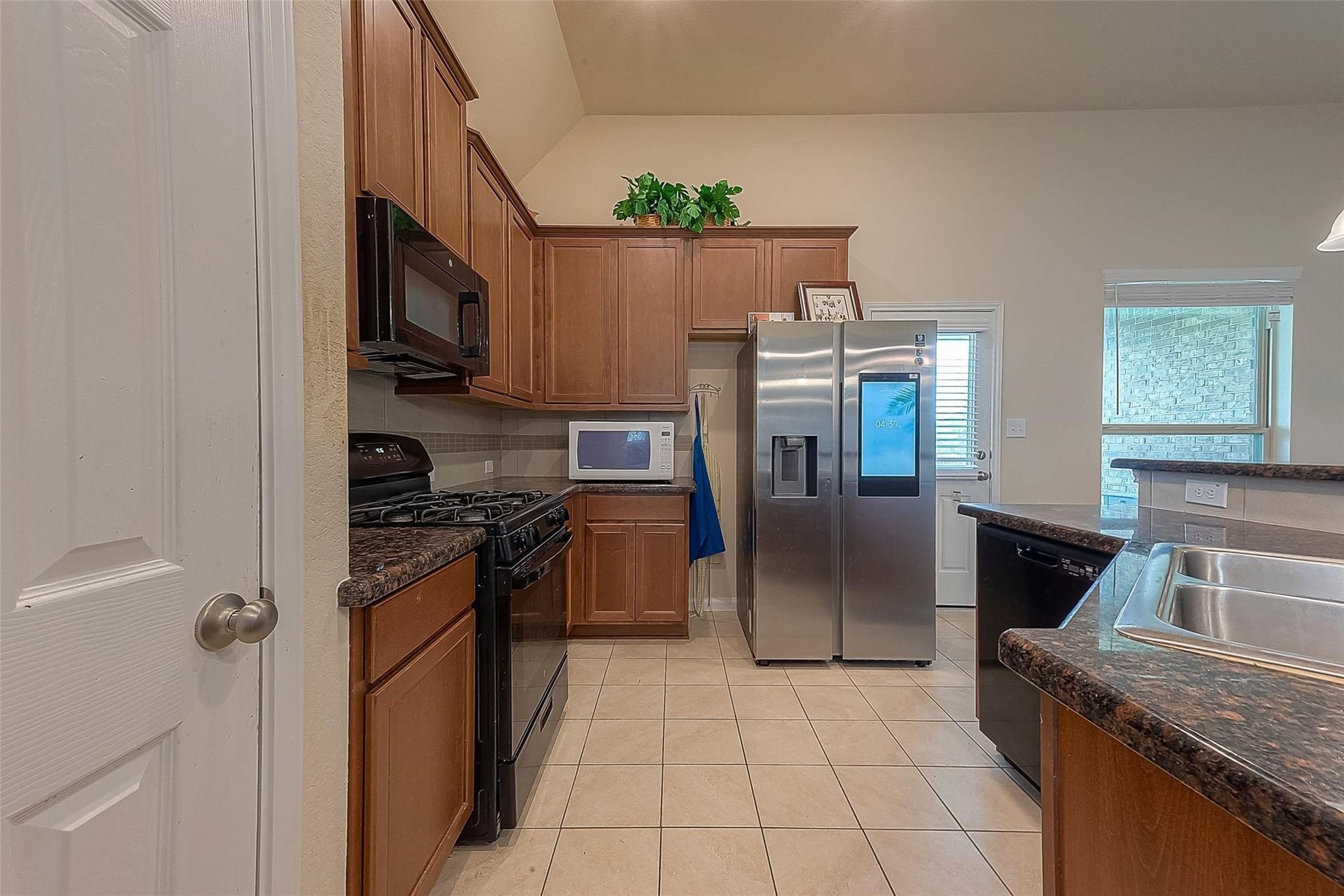 24303 Wild Bramble Lane Property Photo 13