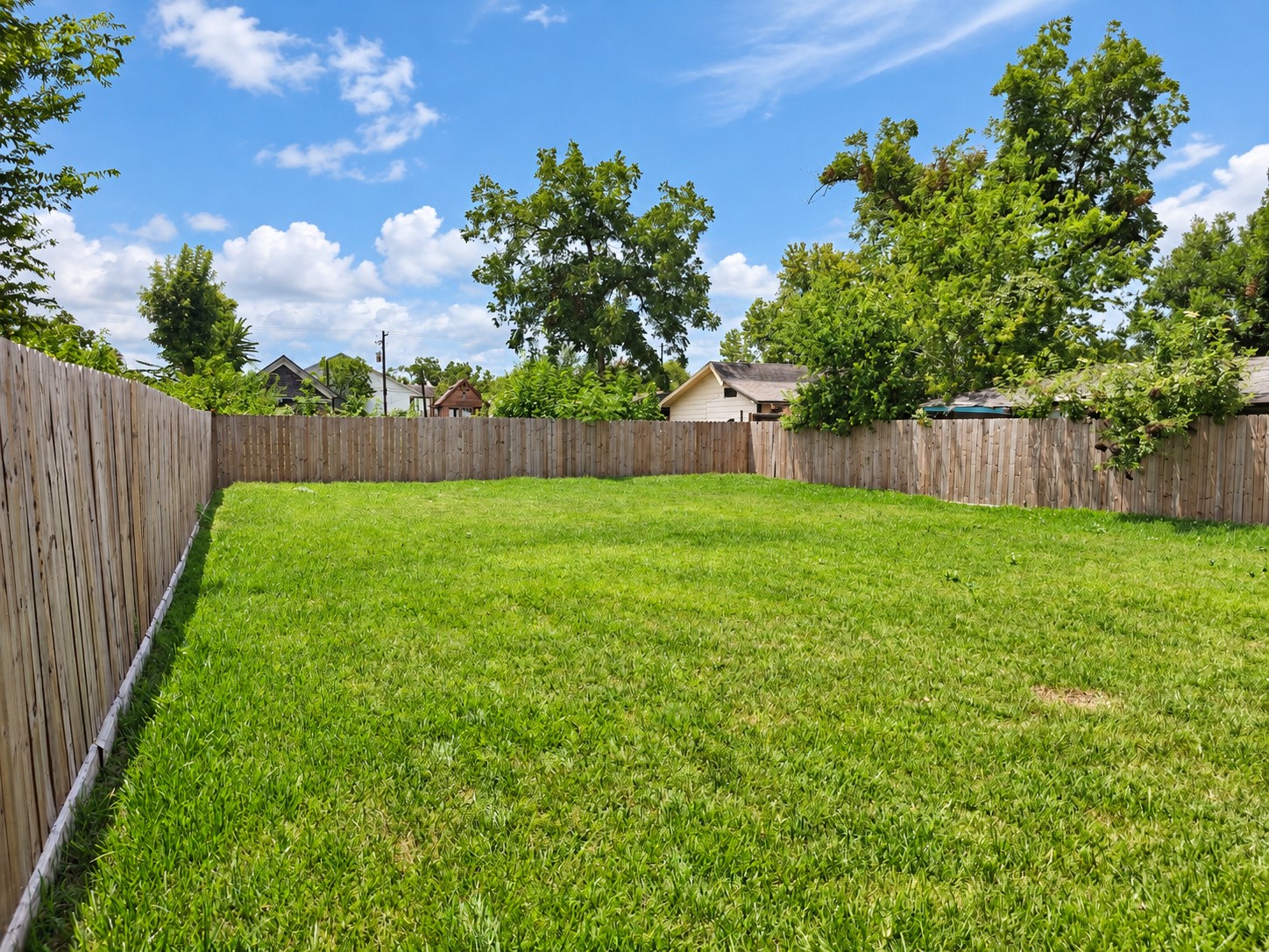 4124 Vaughn Street A Property Photo 18
