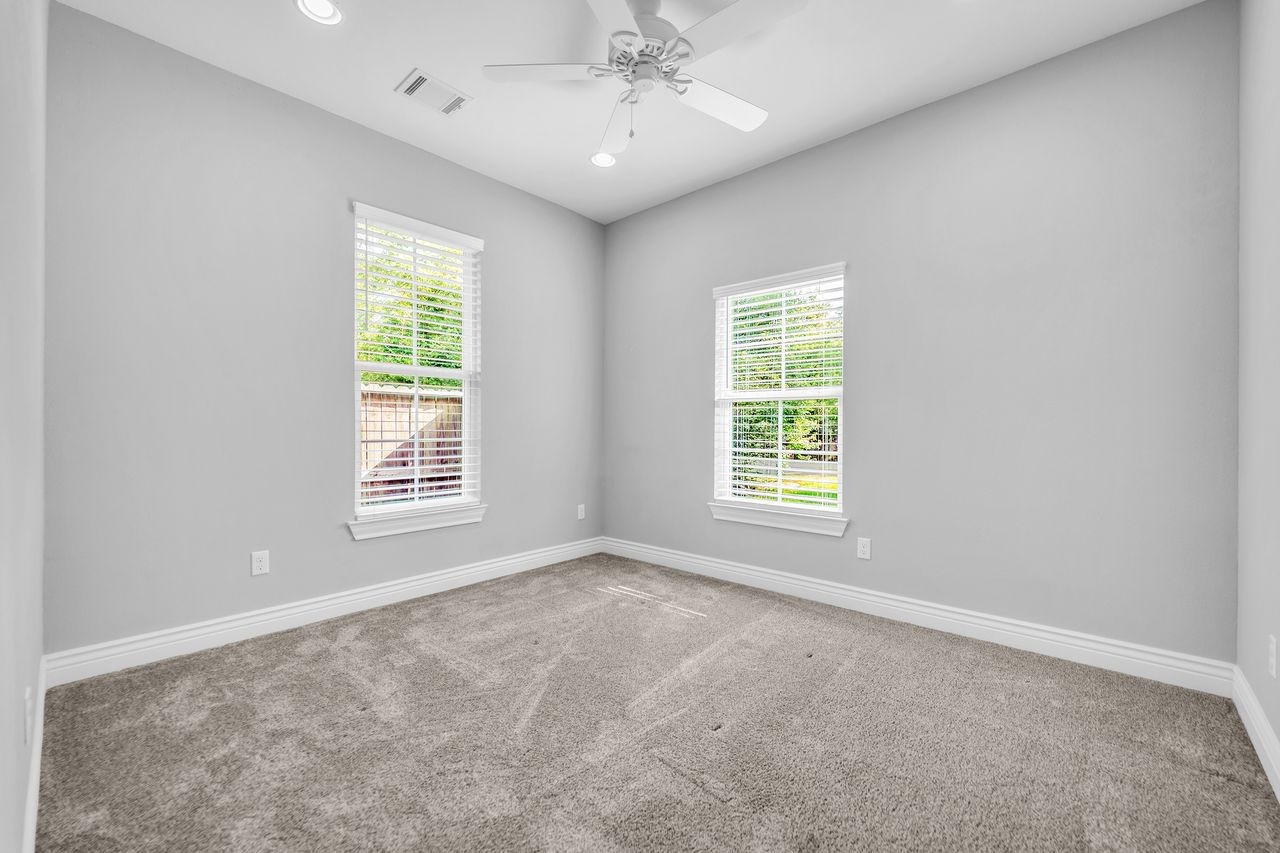 1 Hanover Lane Property Photo 30
