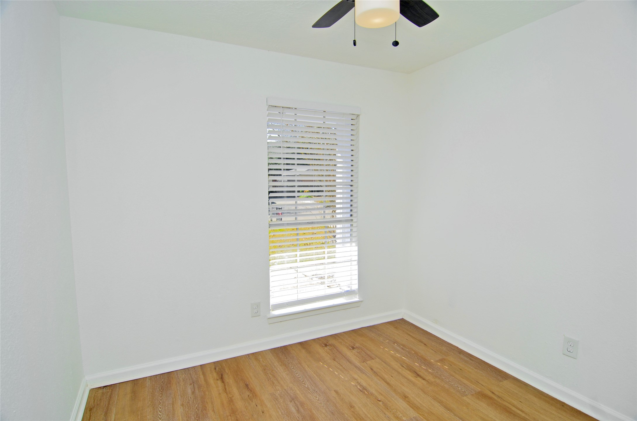 16711 David Glen Drive Property Photo 14