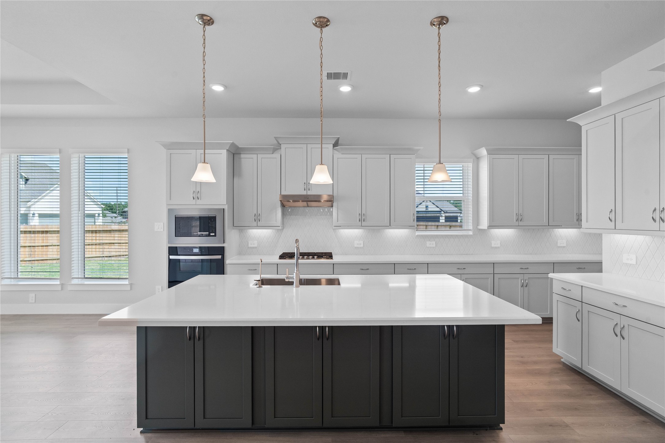 17211 Begonia Bend Drive Property Photo 13
