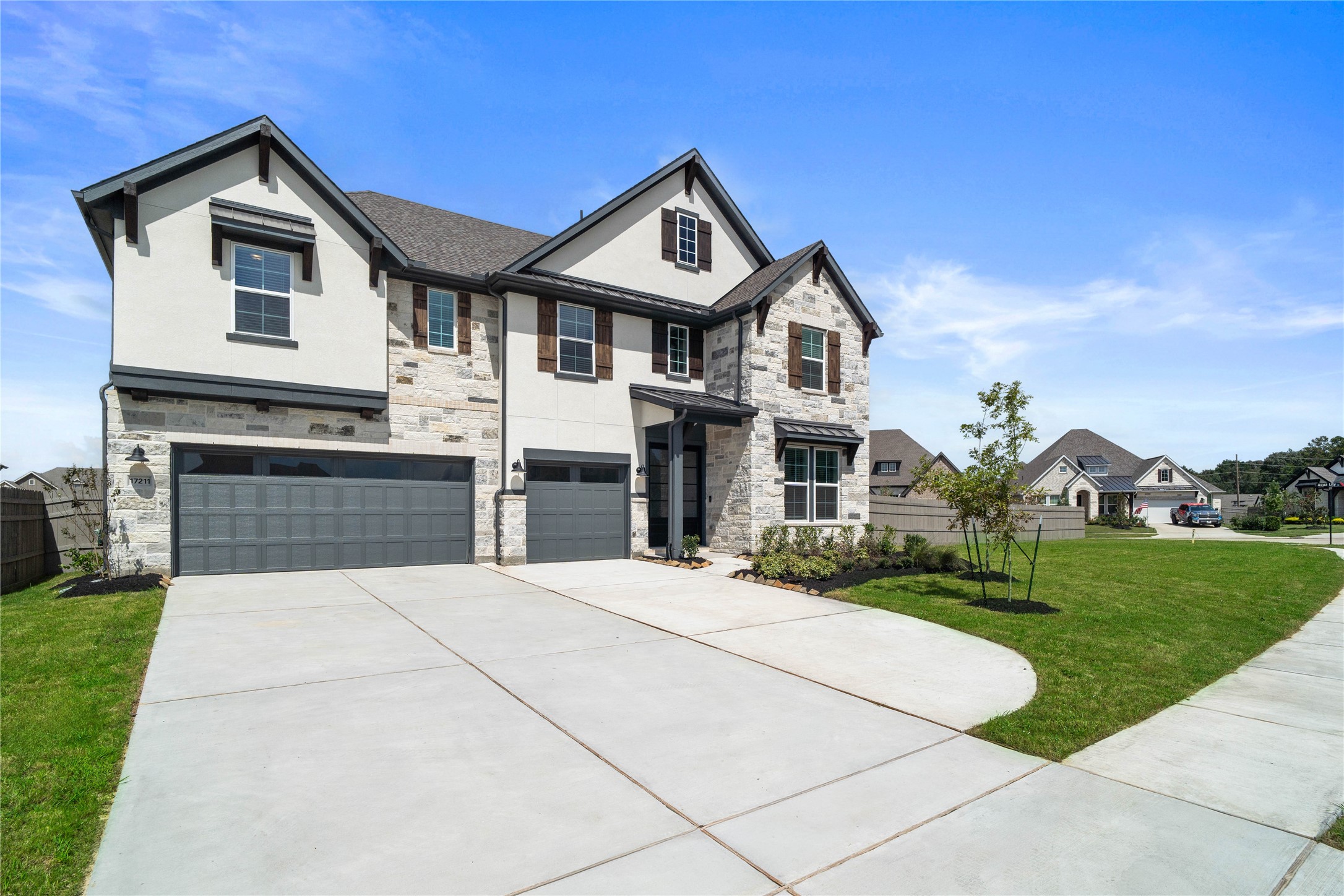17211 Begonia Bend Drive Property Photo 43