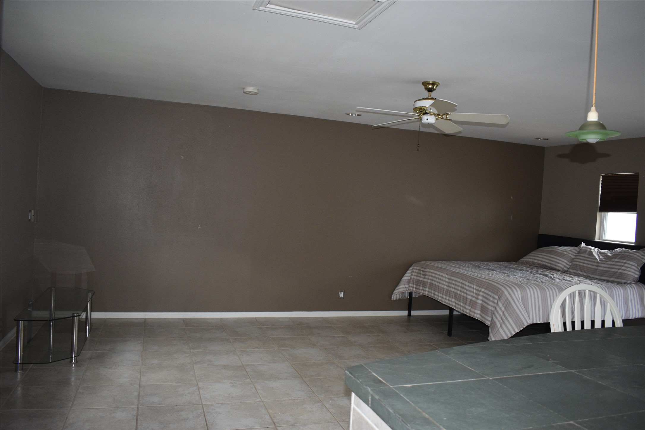 4521 Maple Street Property Photo 5