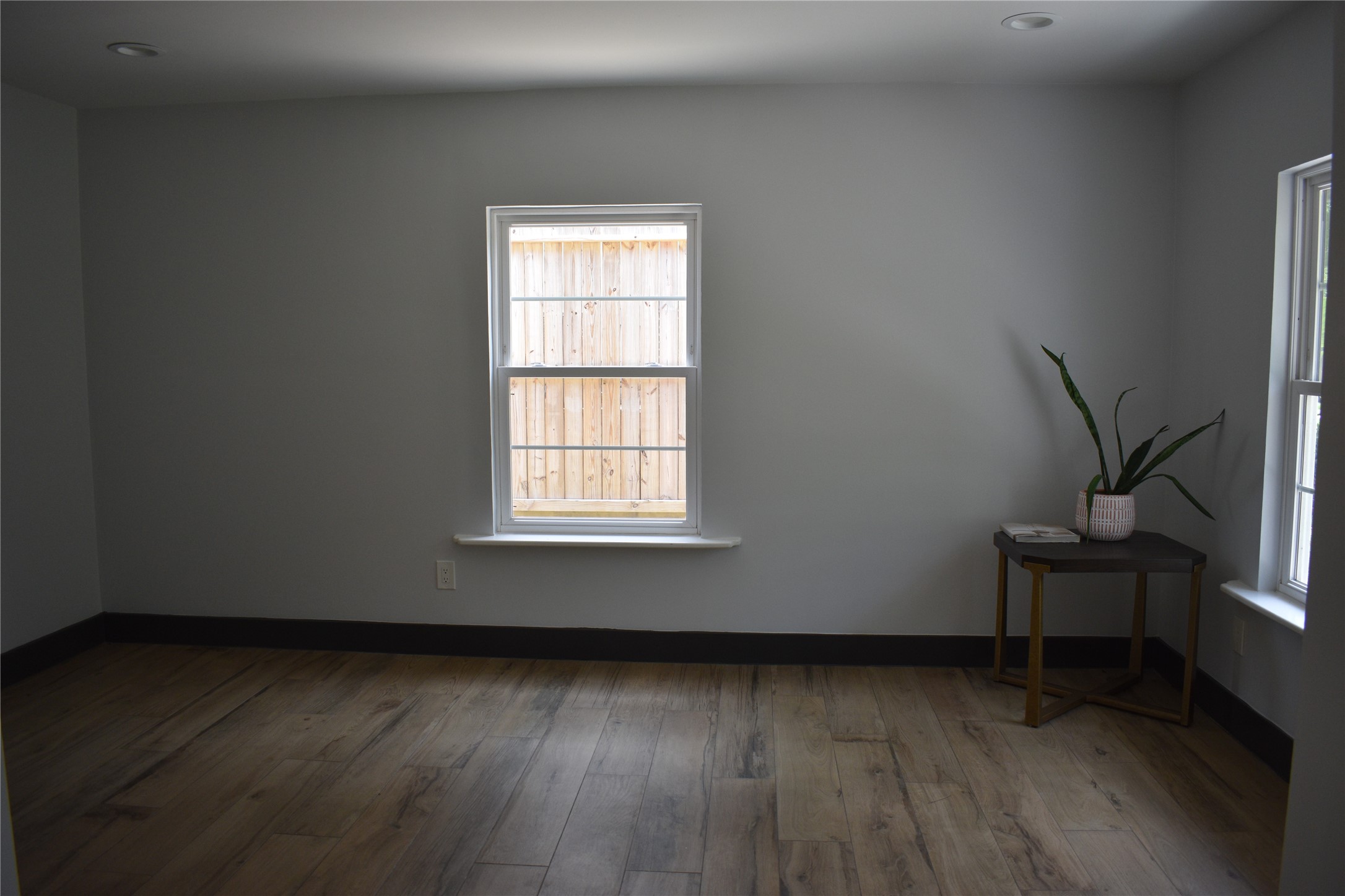 4521 Maple Street Property Photo 15