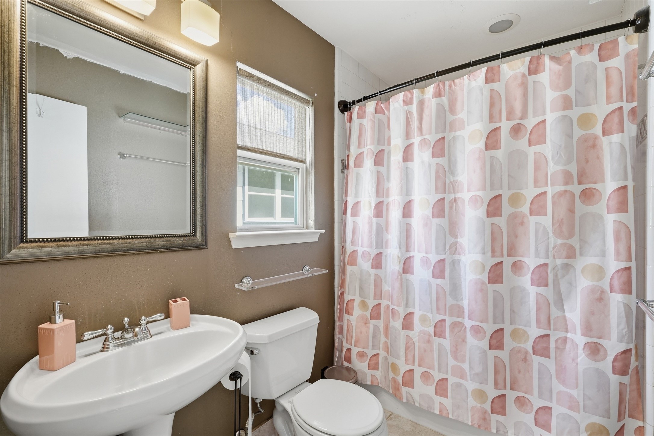 4521 Maple Street Property Photo 18