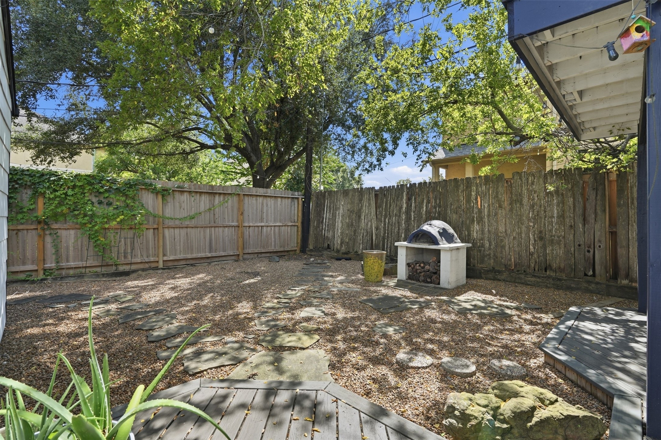 4521 Maple Street Property Photo 29