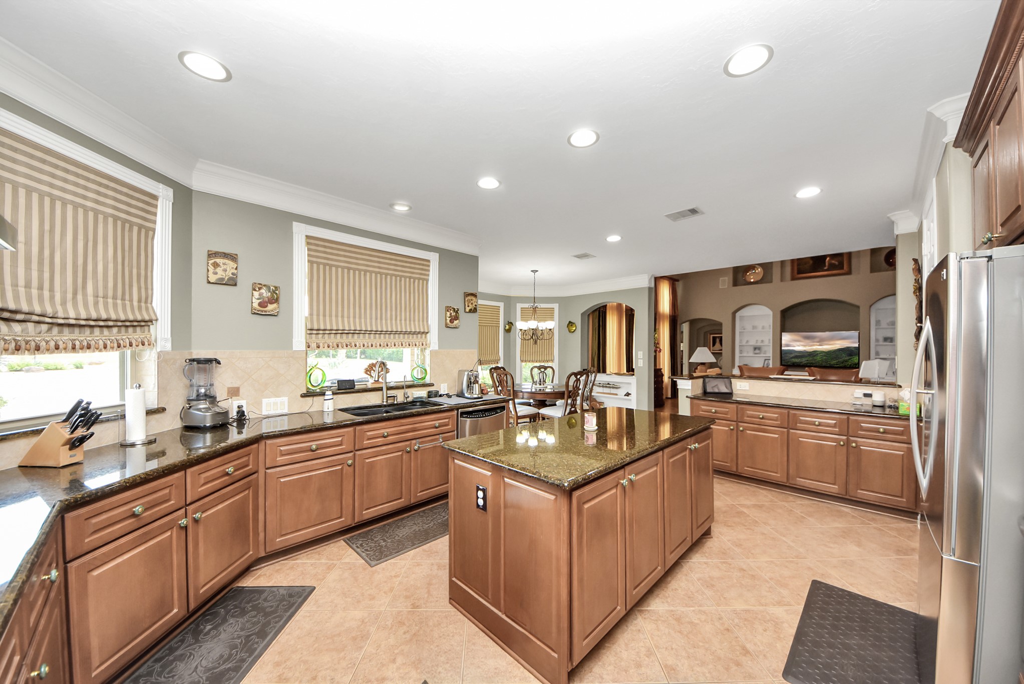 1812 Lake Landing Drive Property Photo 13
