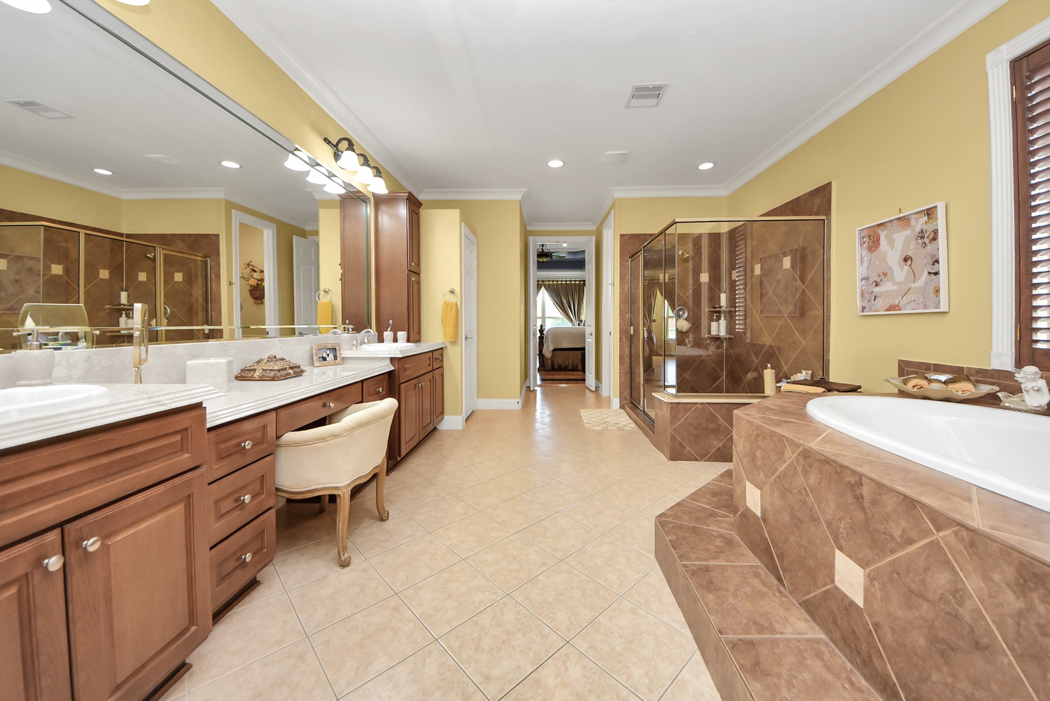 1812 Lake Landing Drive Property Photo 17