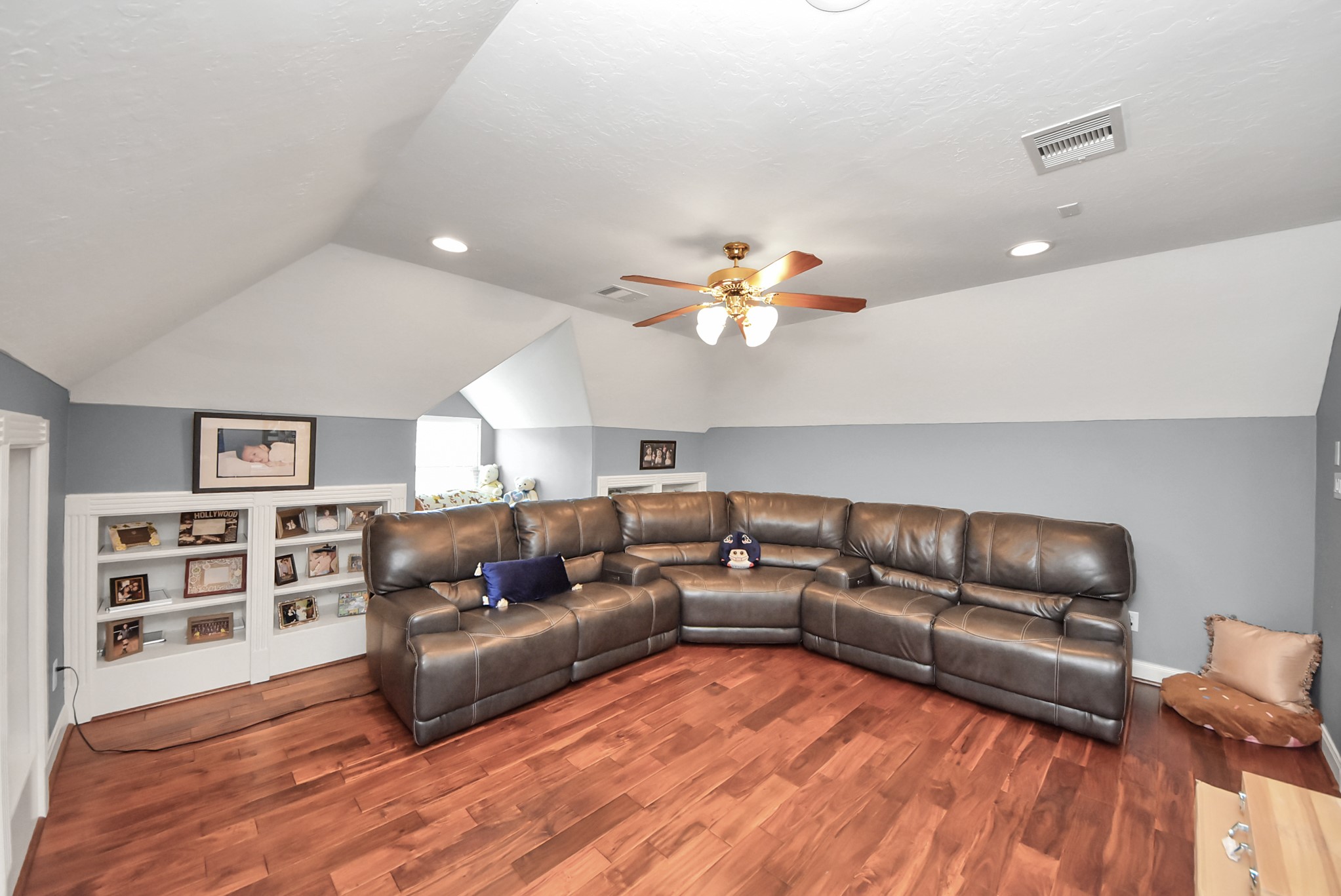 1812 Lake Landing Drive Property Photo 23