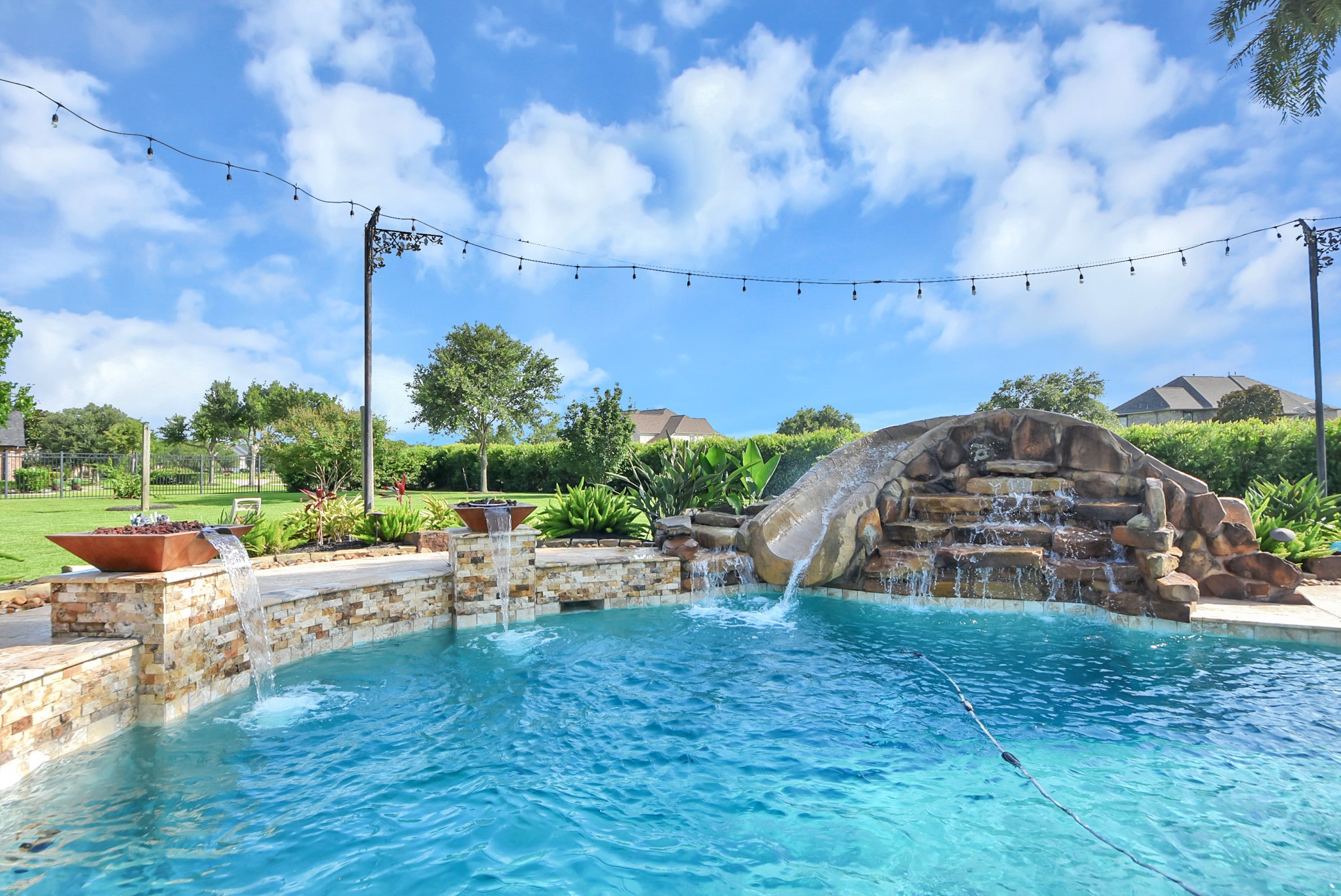 1812 Lake Landing Drive Property Photo 37