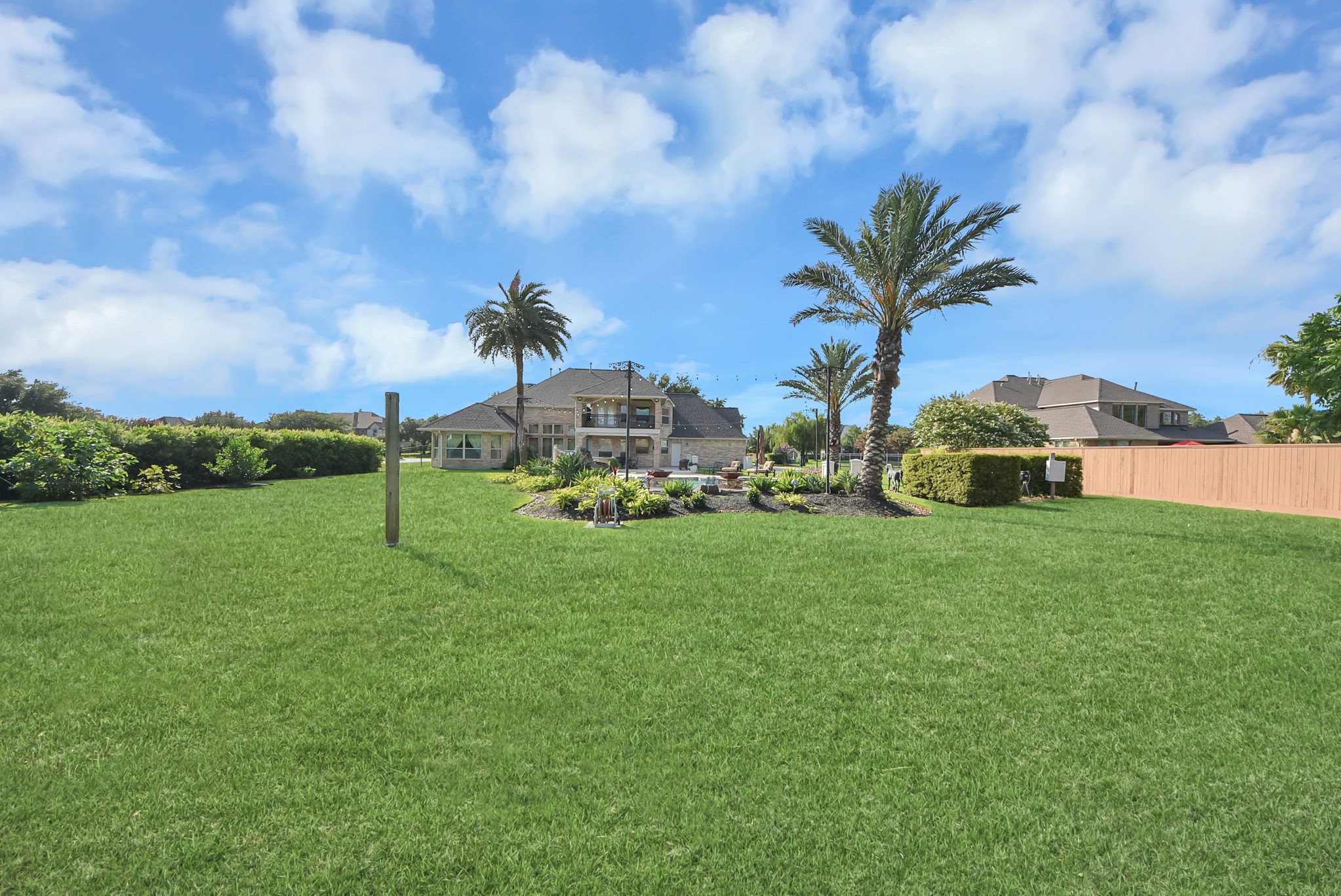 1812 Lake Landing Drive Property Photo 38