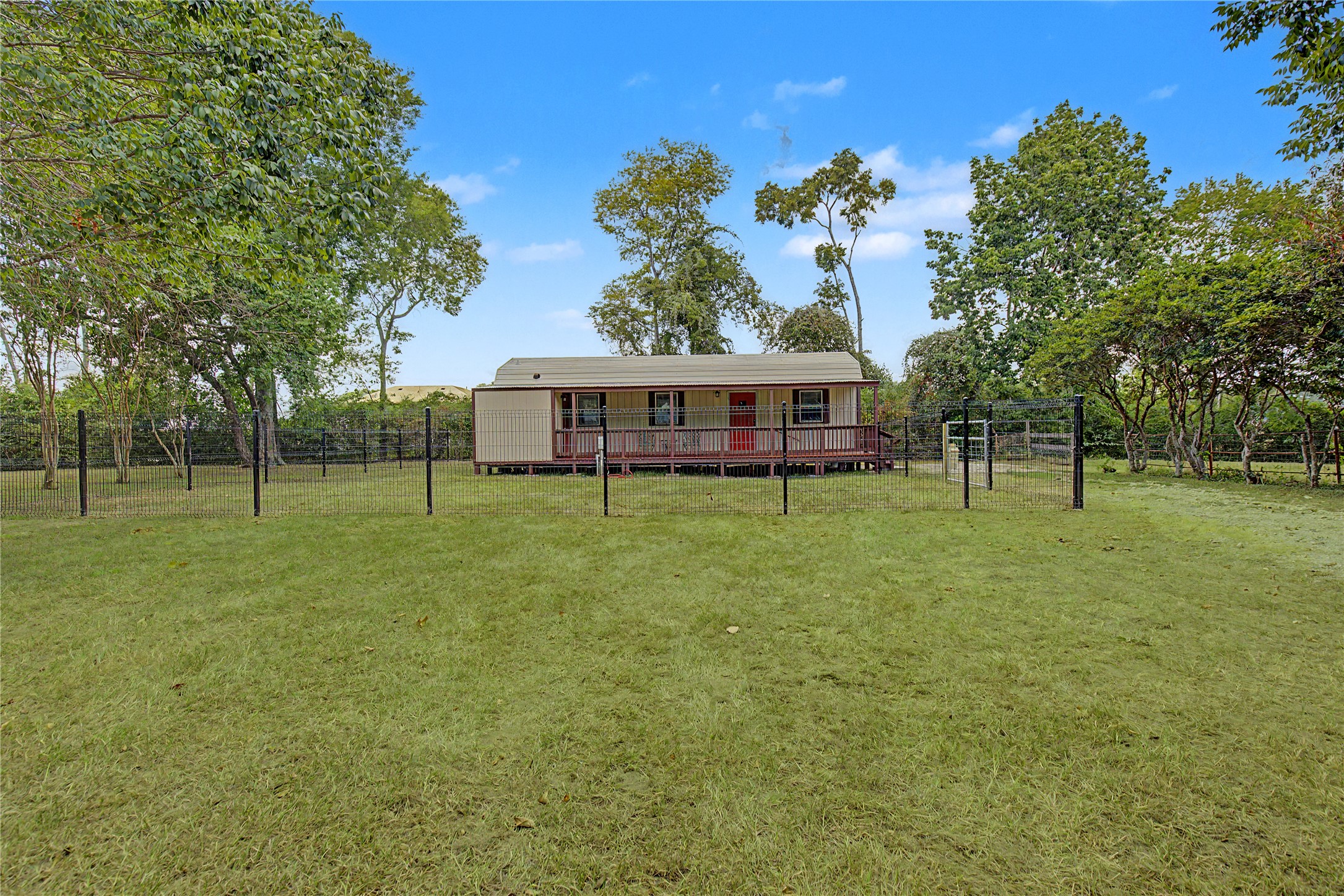 12039 Anderson Road Property Photo 3