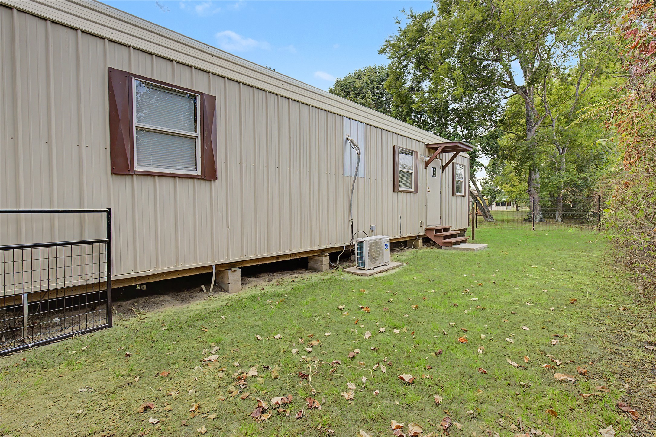 12039 Anderson Road Property Photo 8