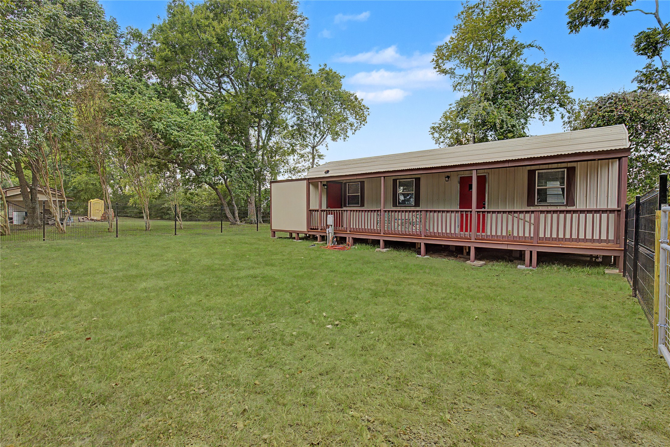 12039 Anderson Road Property Photo 14