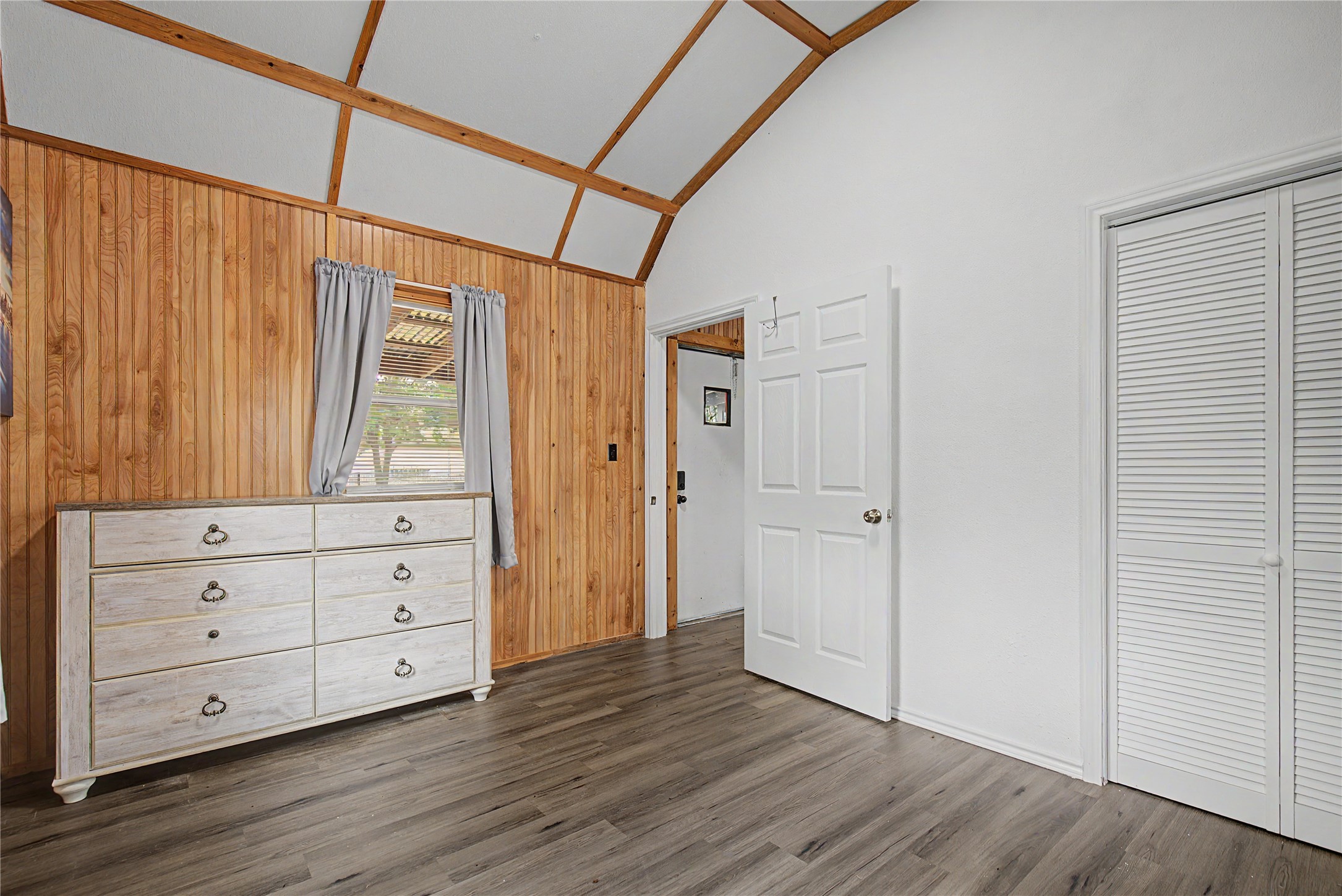12039 Anderson Road Property Photo 20