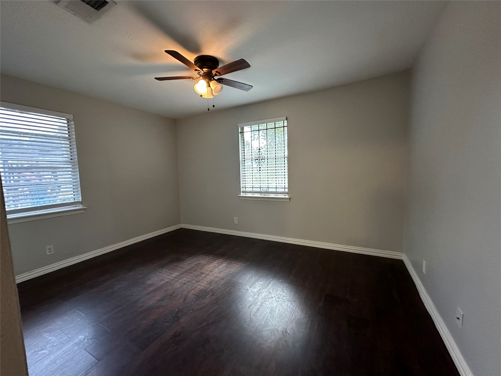 9505 Everglade Drive Property Photo 10