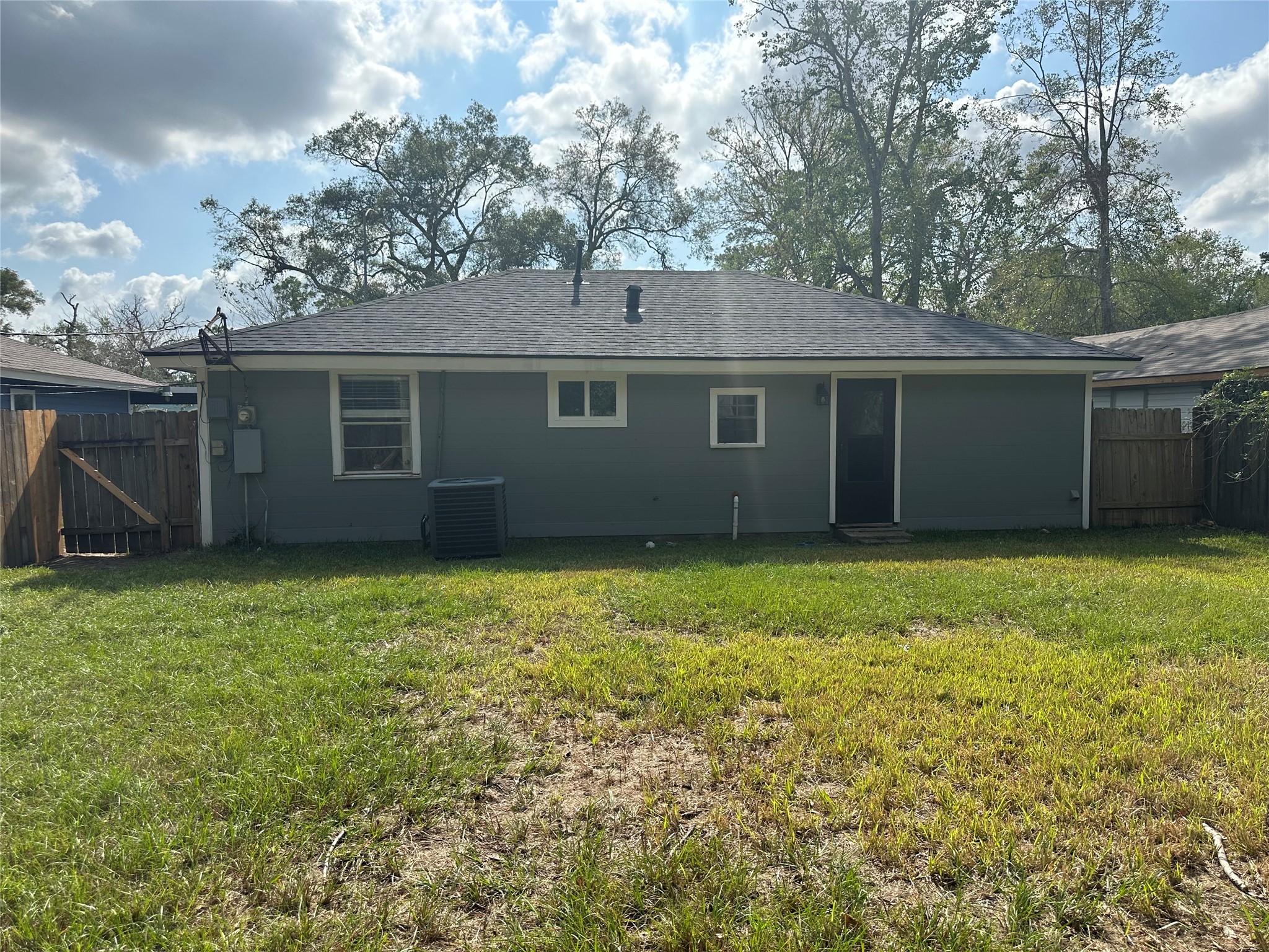 9505 Everglade Drive Property Photo 14