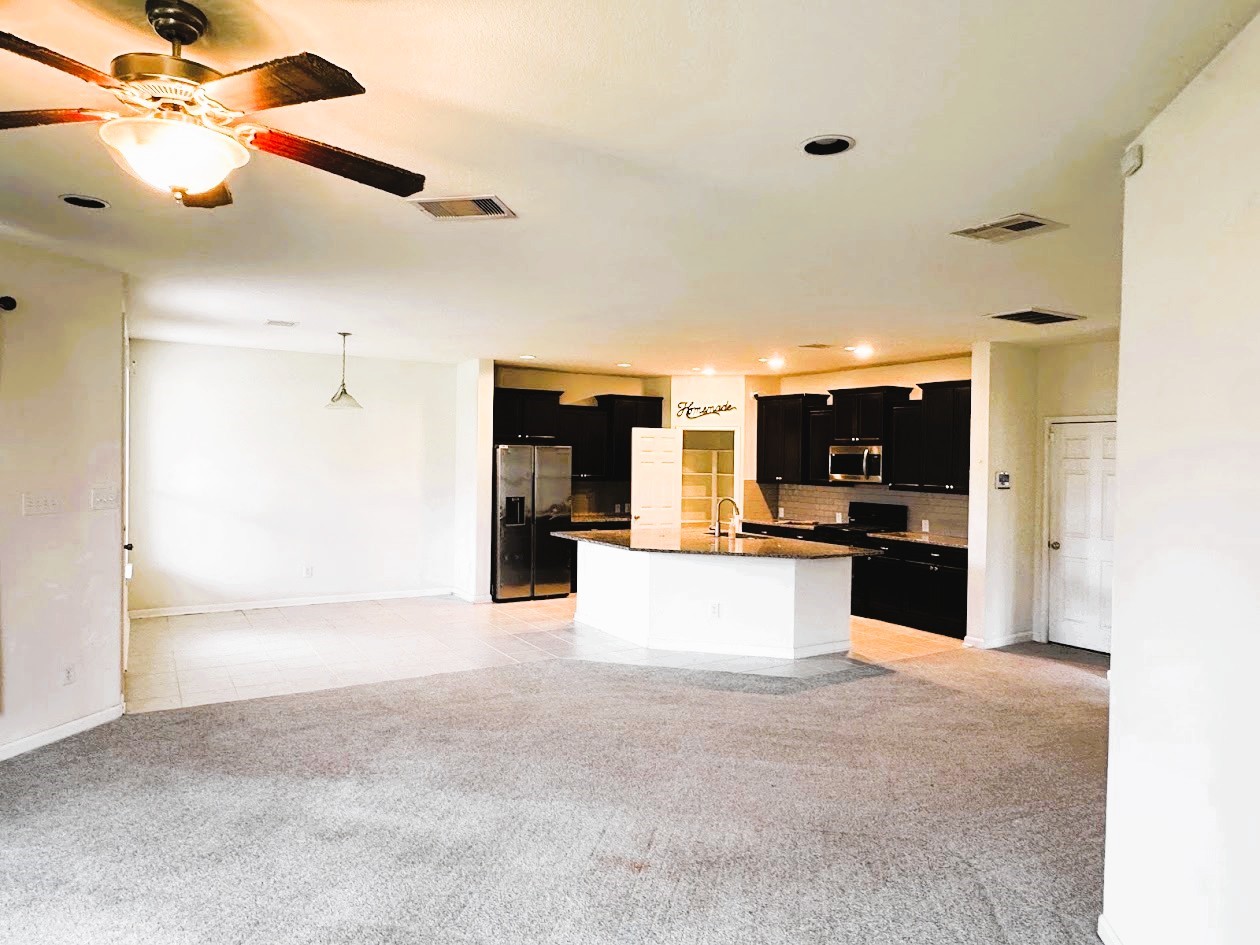 26350 Riley Glen Drive Property Photo 7