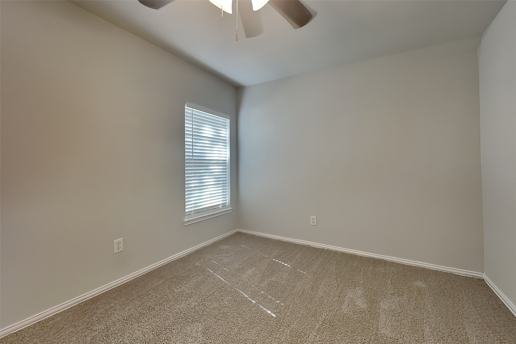 4012 Cedarwood Drive Property Photo 11