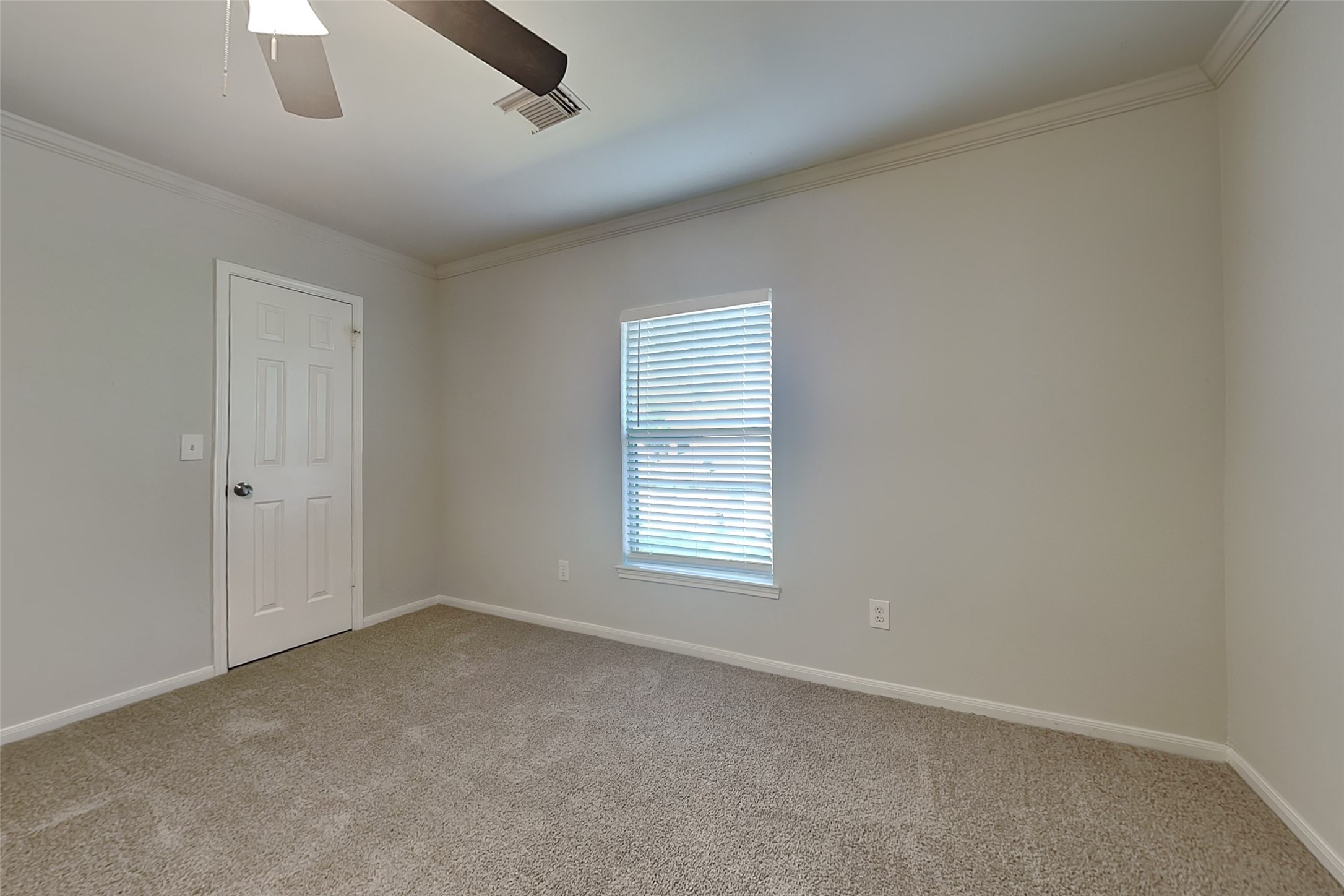 4012 Cedarwood Drive Property Photo 14