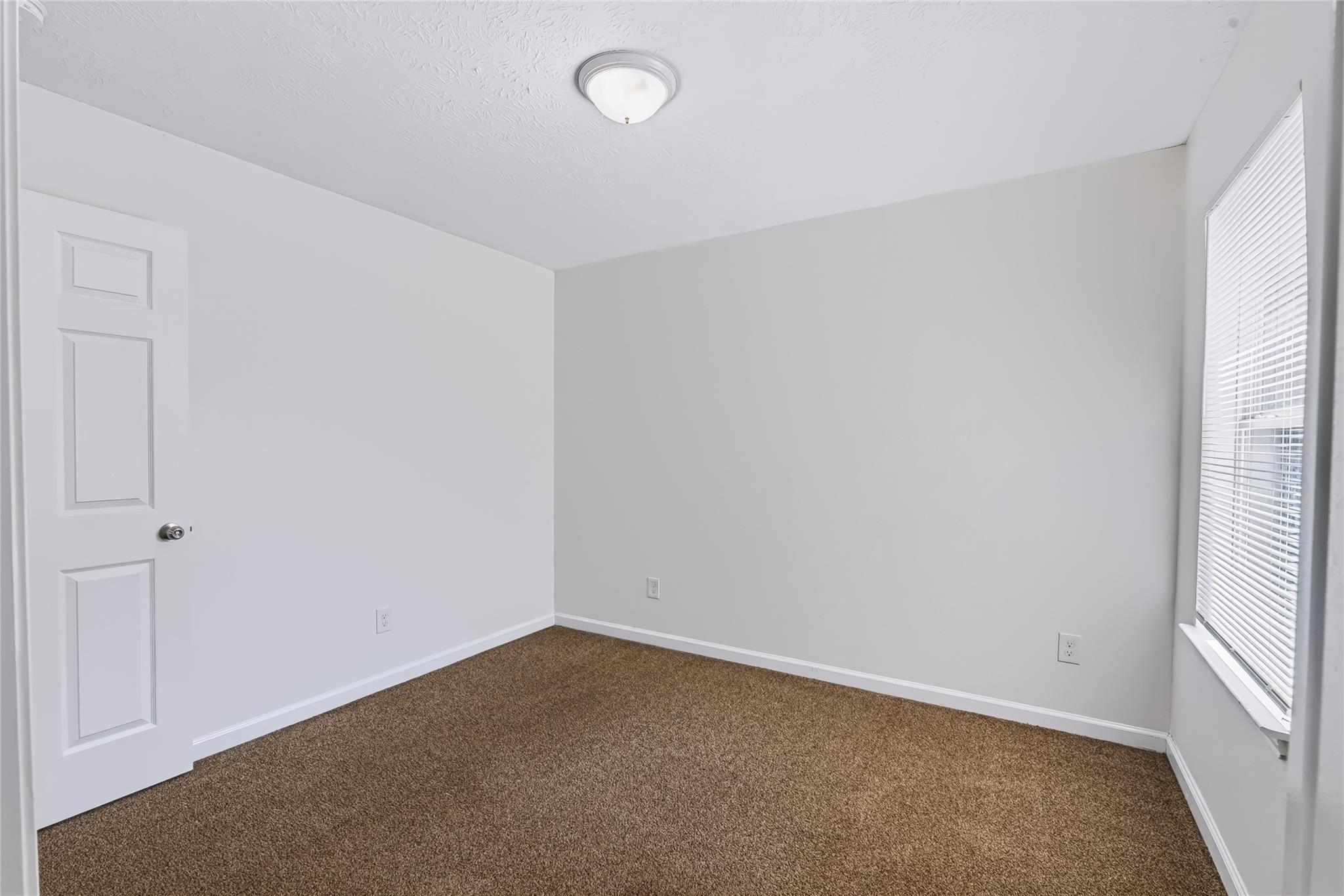 6528 Utah Street Property Photo 19