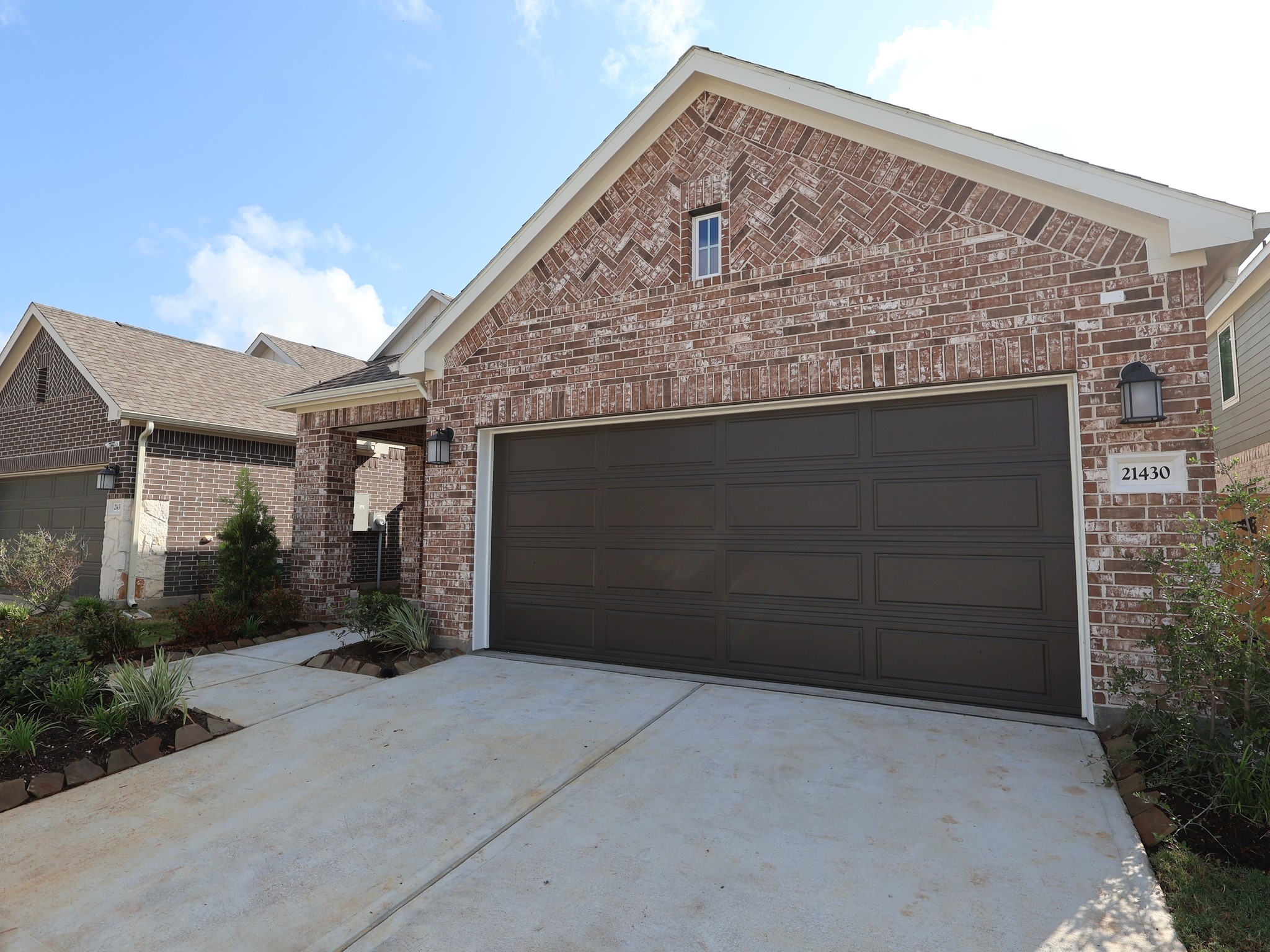 21430 Jacaranda Blossom Way Property Photo 9