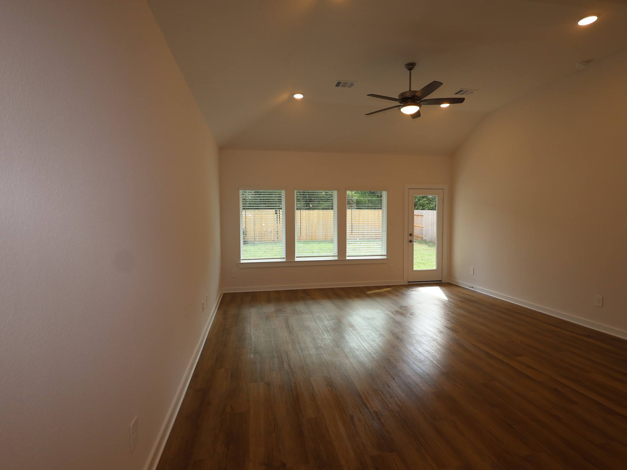 21430 Jacaranda Blossom Way Property Photo 19