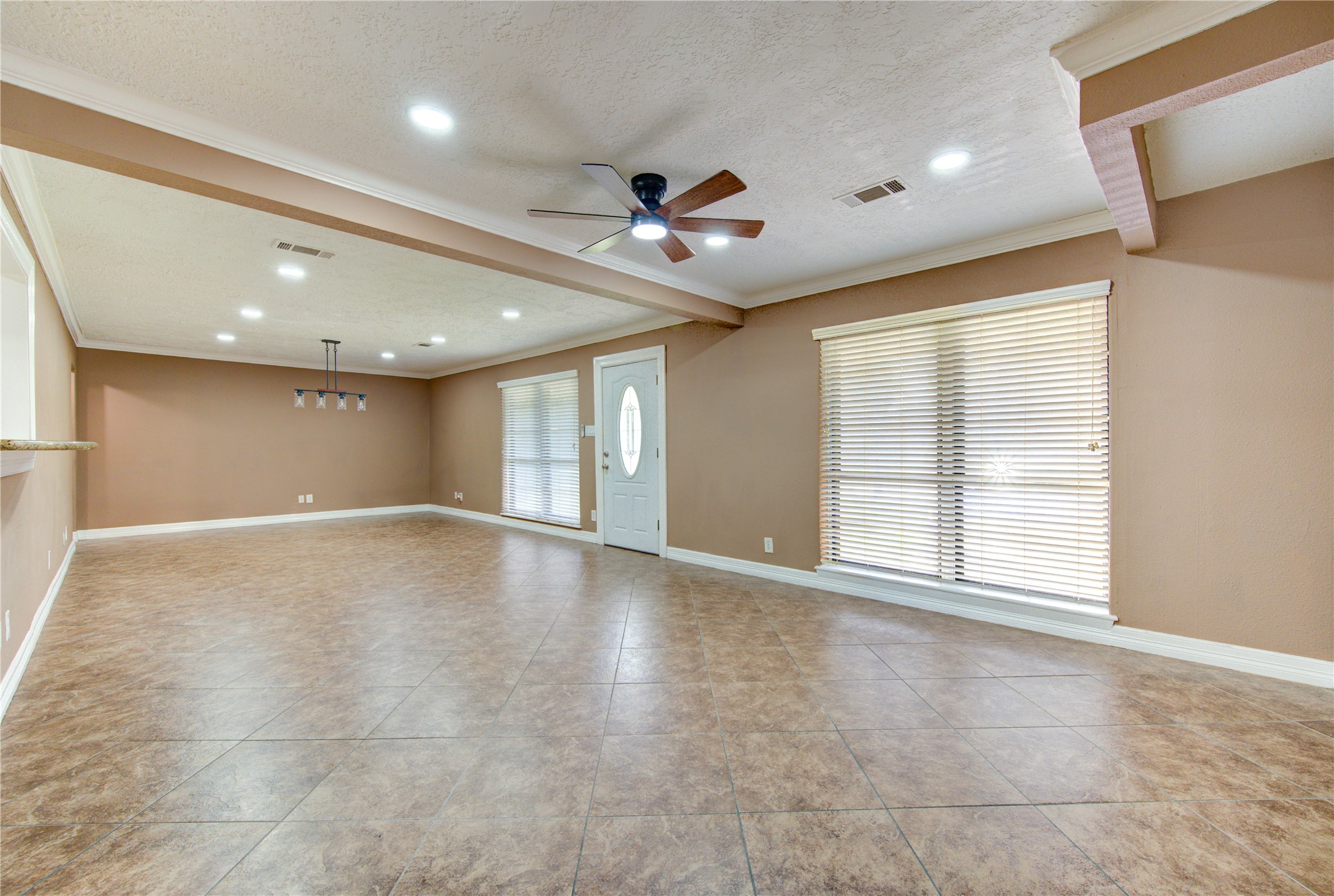 9922 Carmalee Street Property Photo 8
