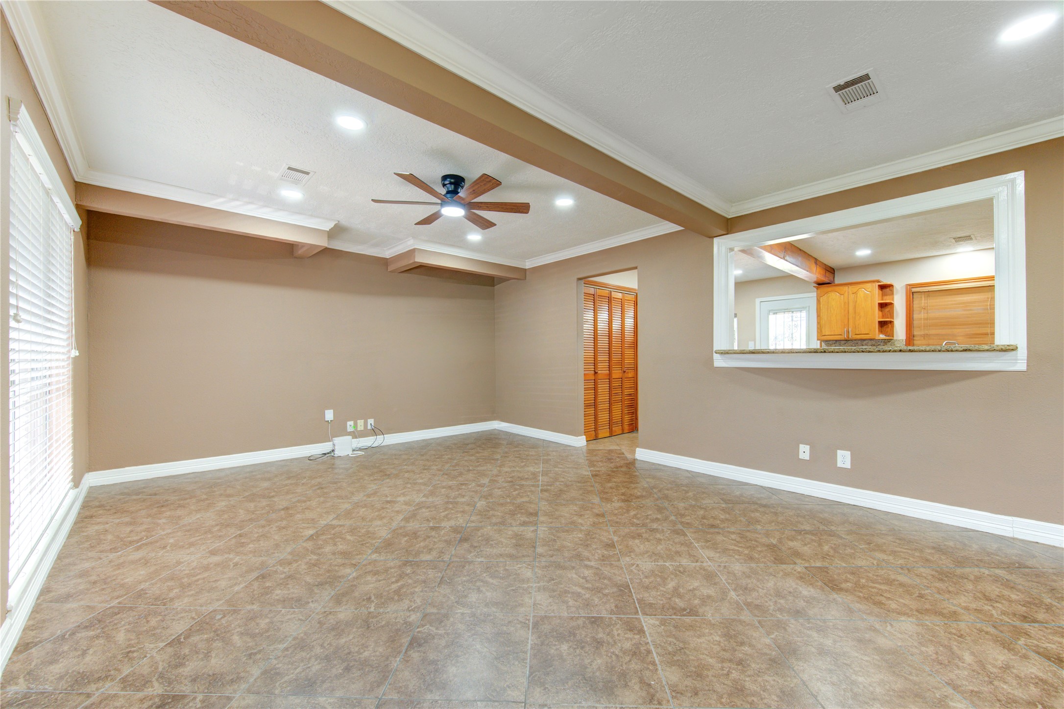 9922 Carmalee Street Property Photo 10