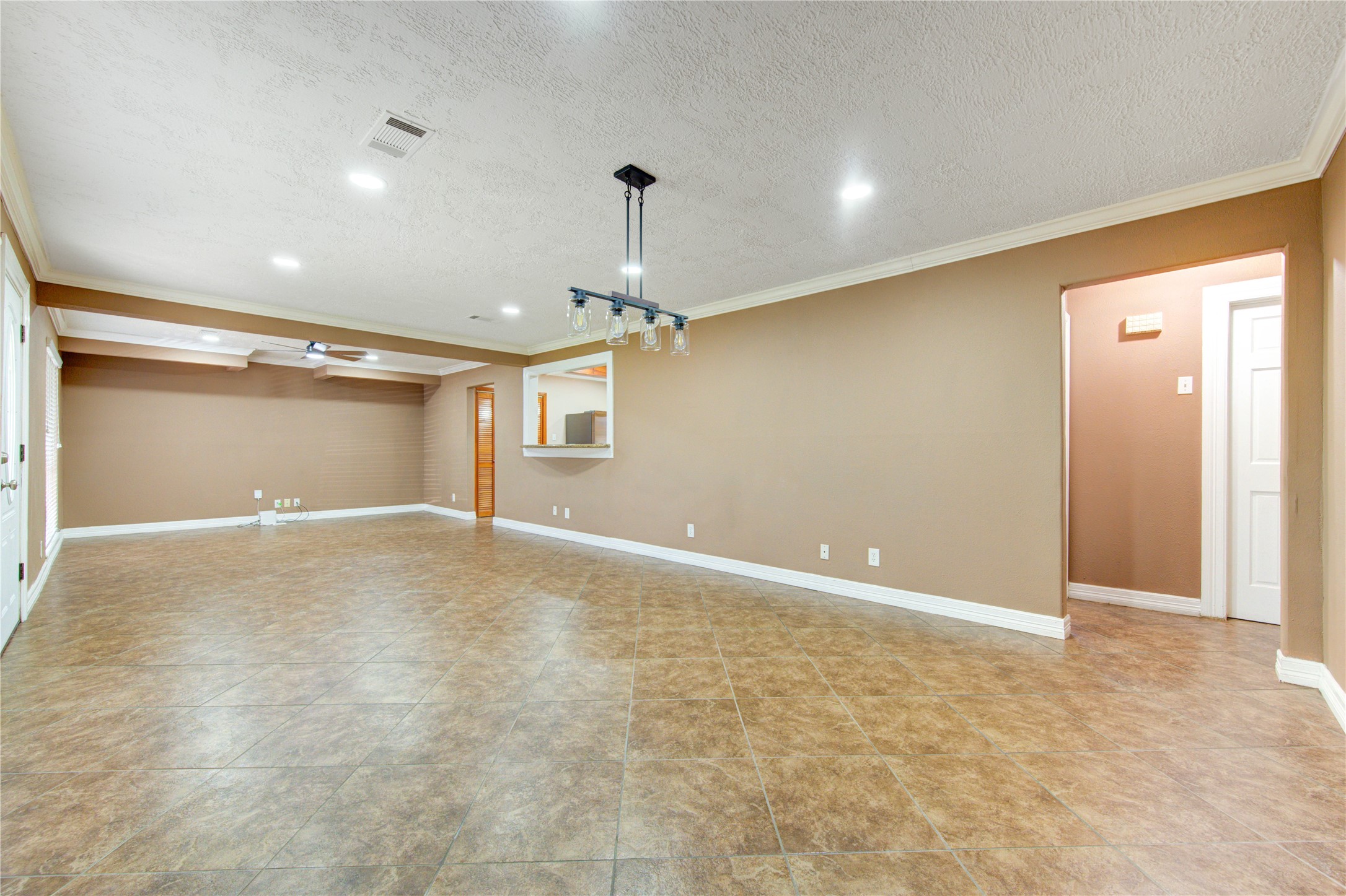9922 Carmalee Street Property Photo 14