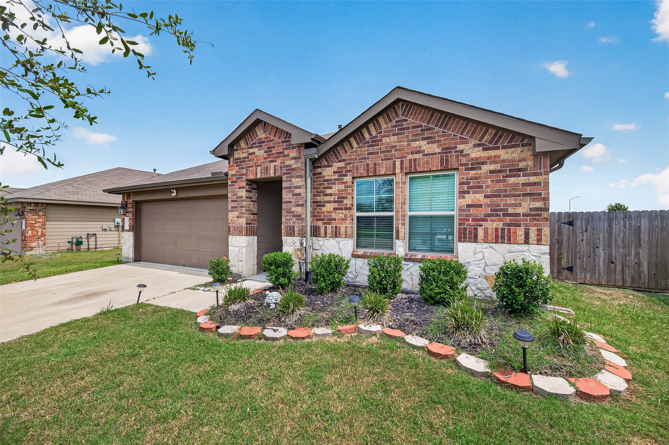 1735 Brownwood Ridge Court Property Photo 9