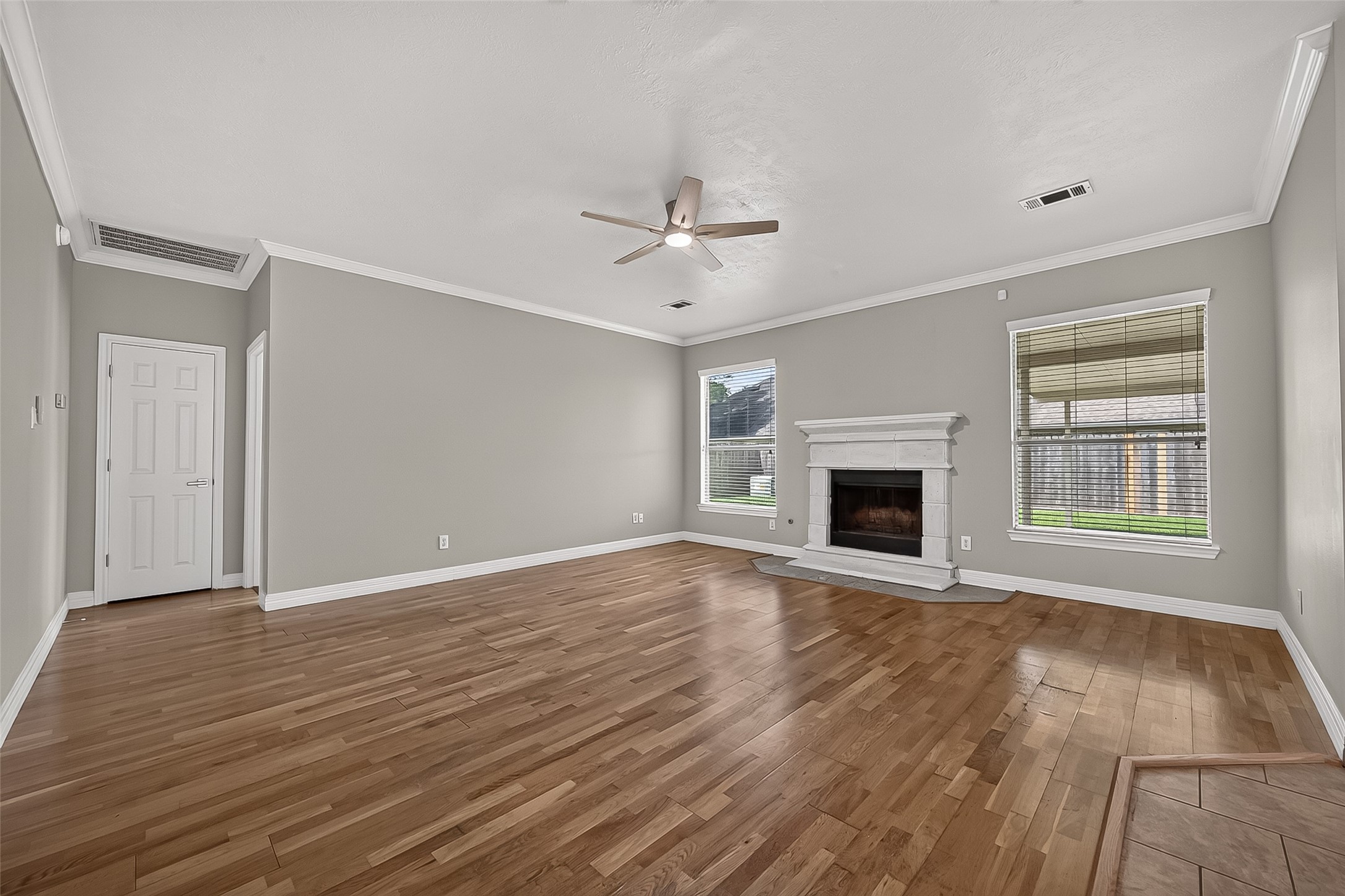 1522 Brook Grove Drive Property Photo 7