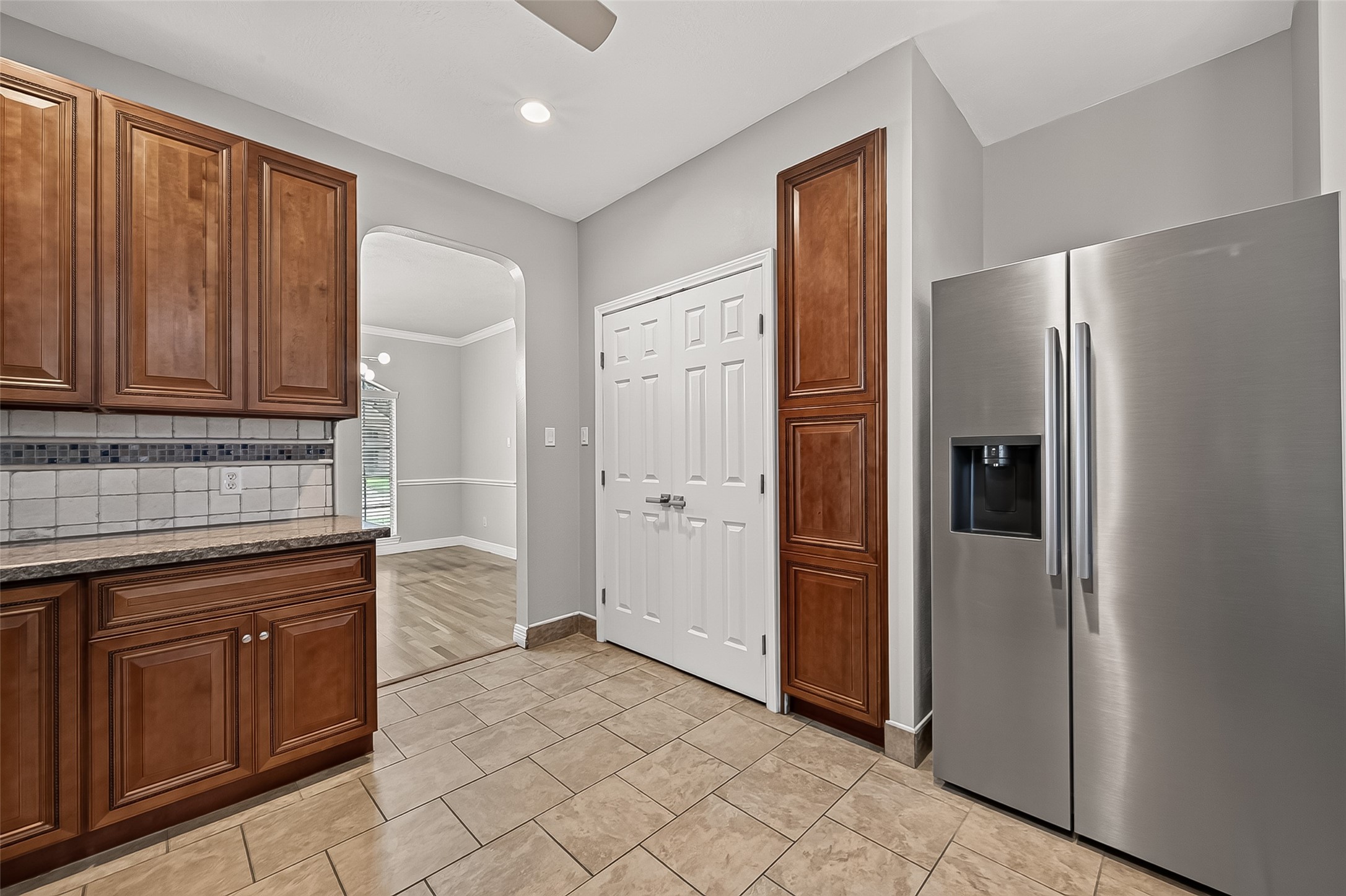 1522 Brook Grove Drive Property Photo 13