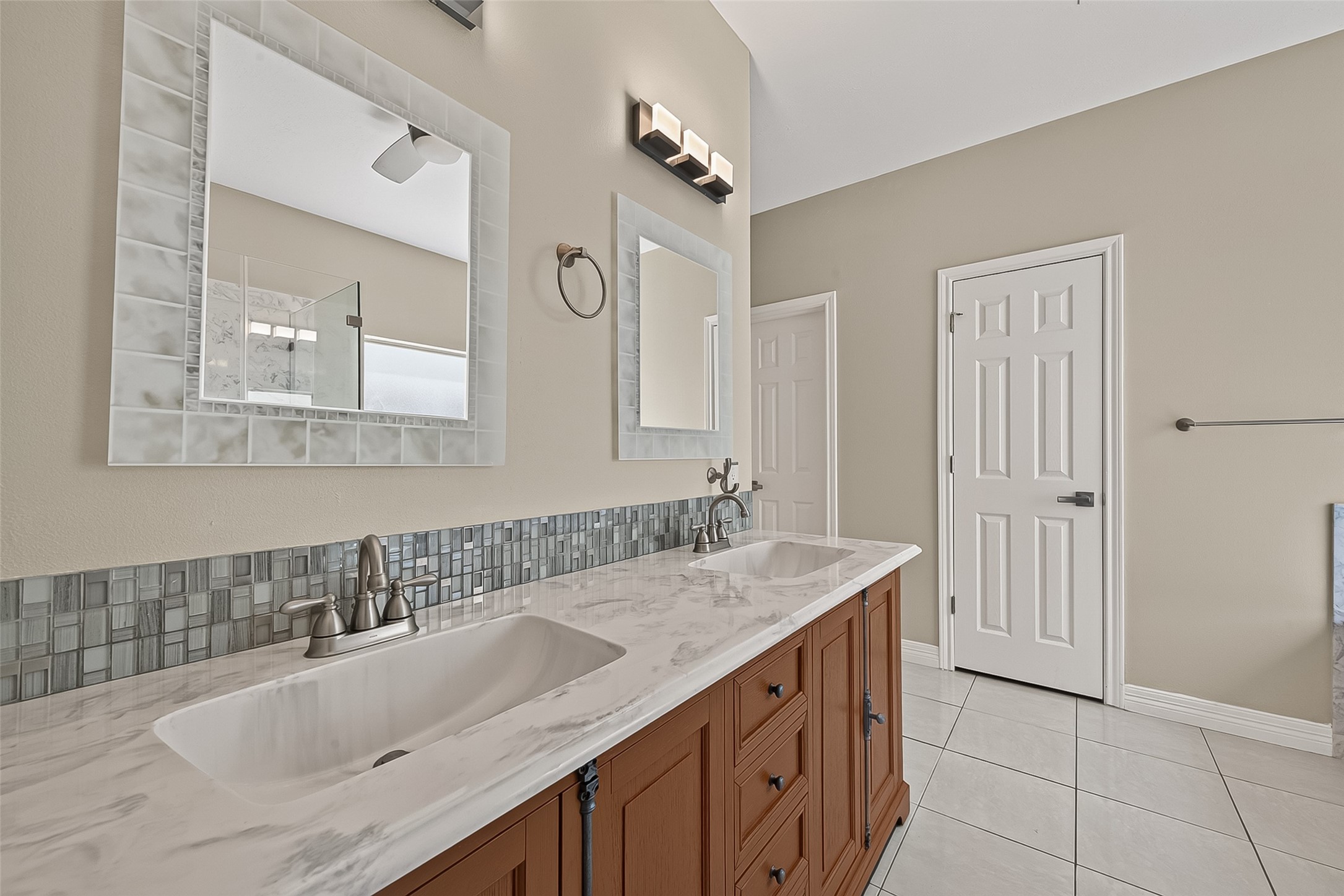 1522 Brook Grove Drive Property Photo 22