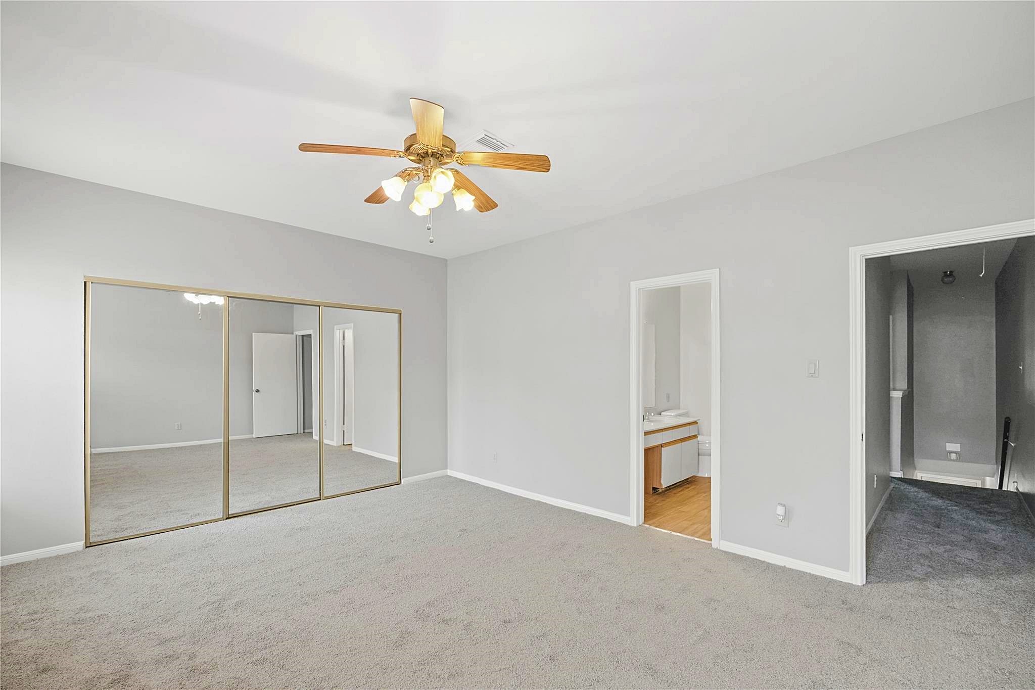 3042 Holly Hall Street 3042 Property Photo 11
