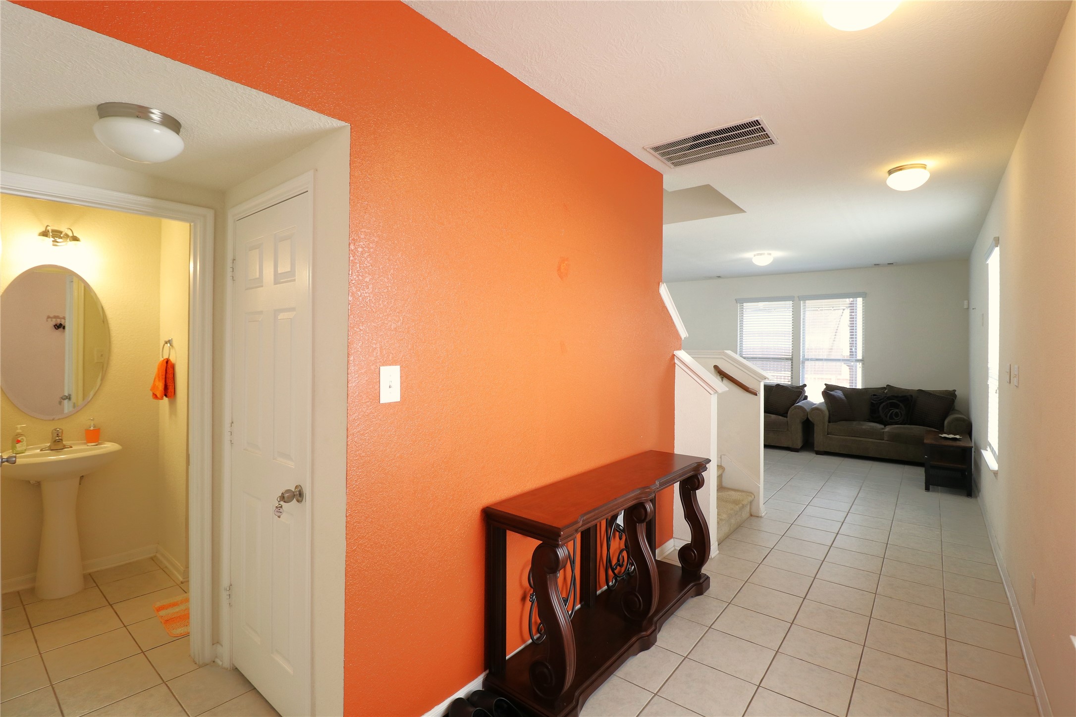 18815 Glen Ryder Court Property Photo 3