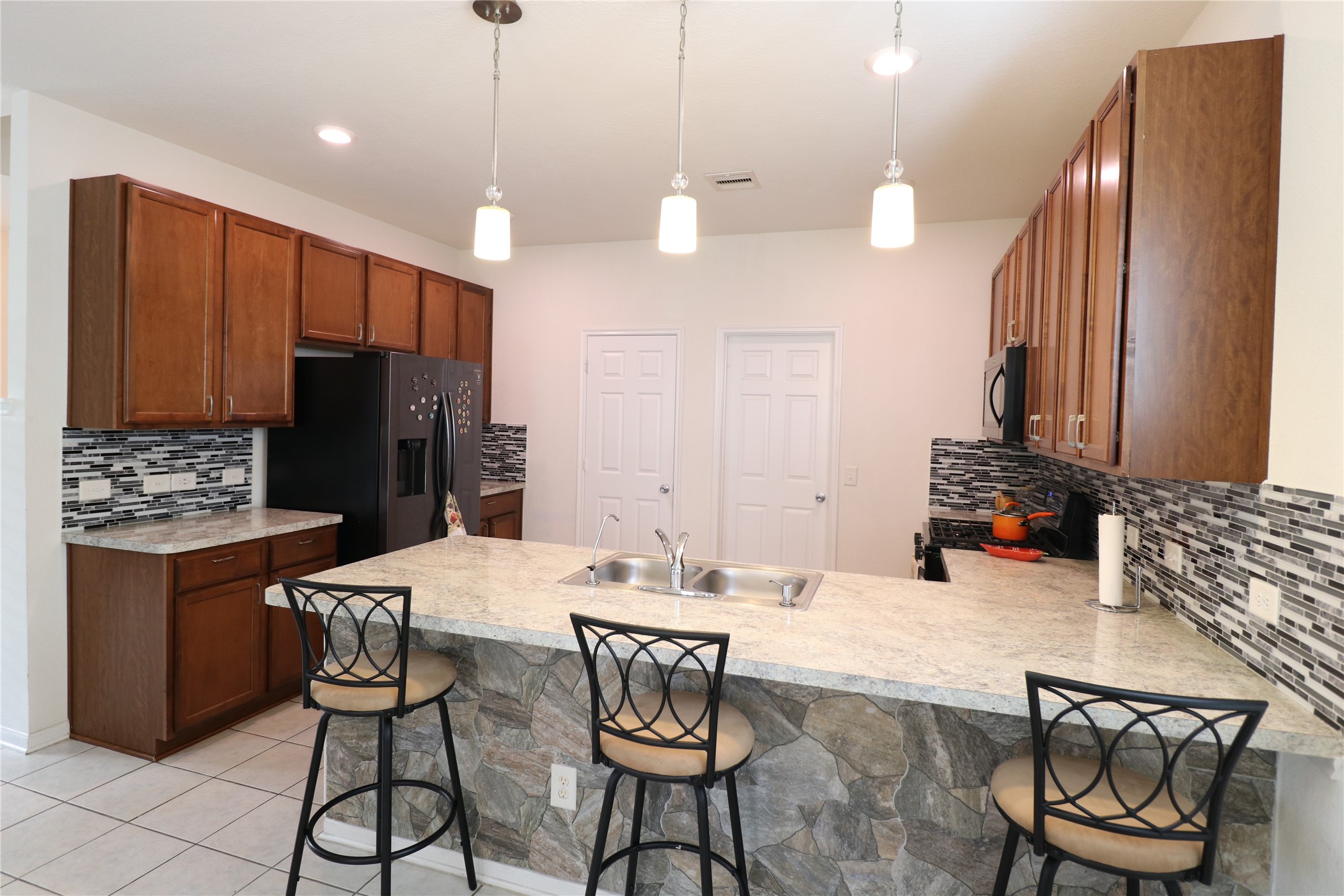 18815 Glen Ryder Court Property Photo 11