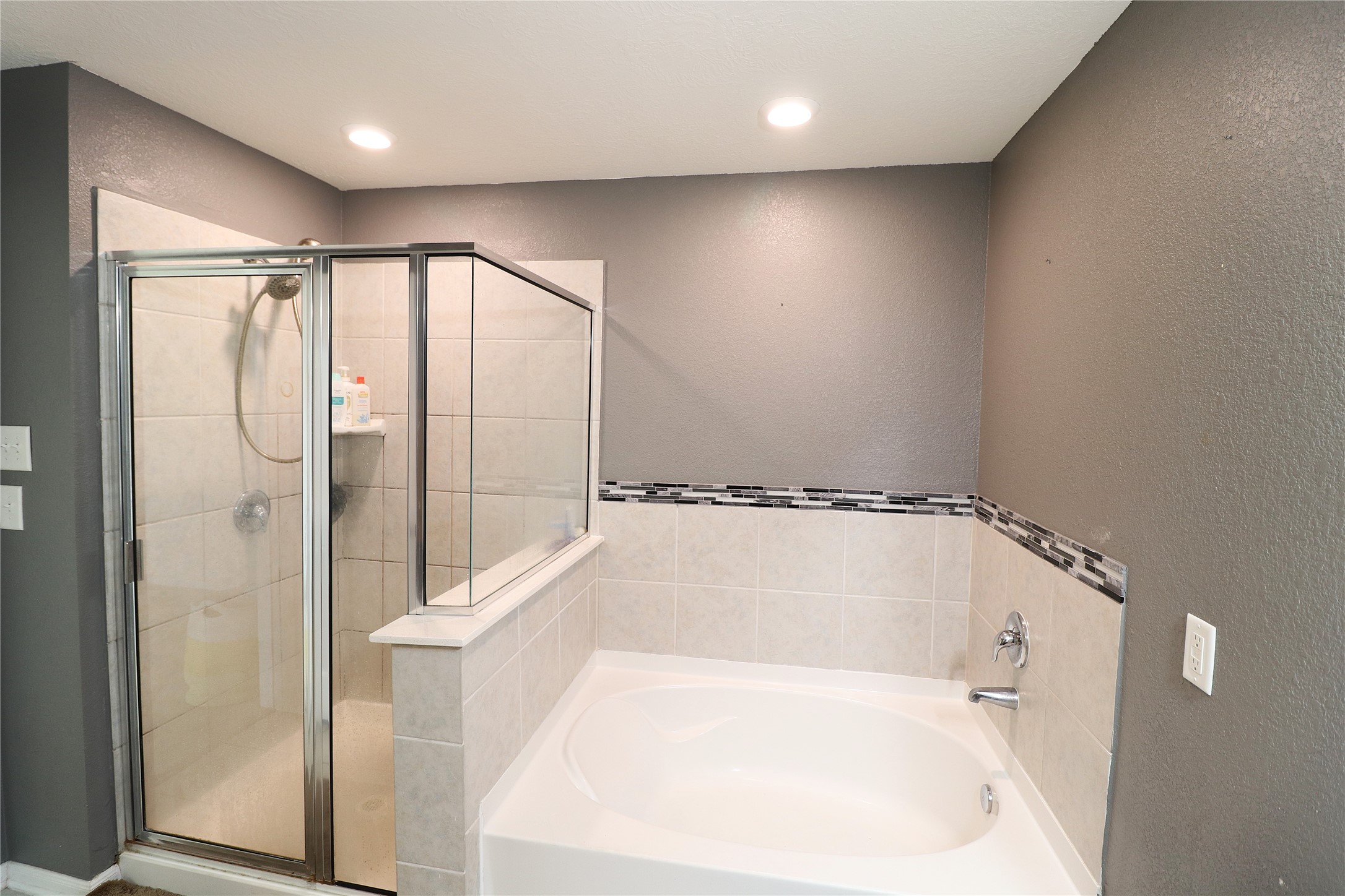 18815 Glen Ryder Court Property Photo 20