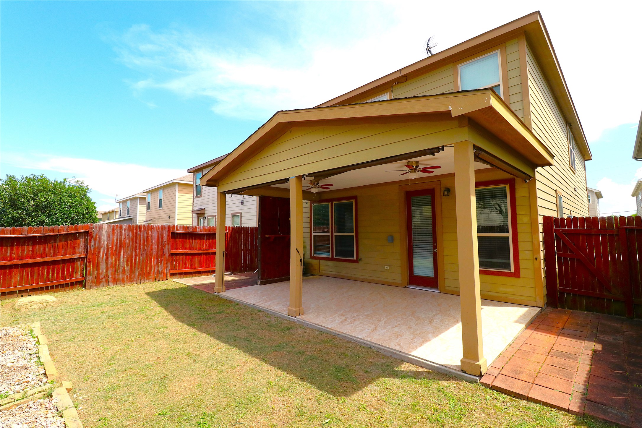 18815 Glen Ryder Court Property Photo 27