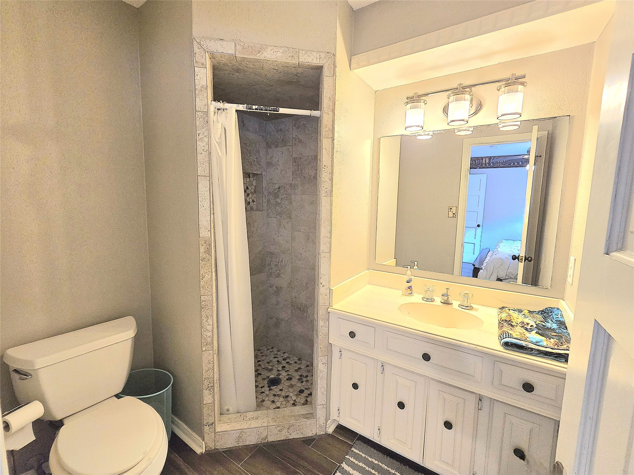 560 Brandon Road Property Photo 20