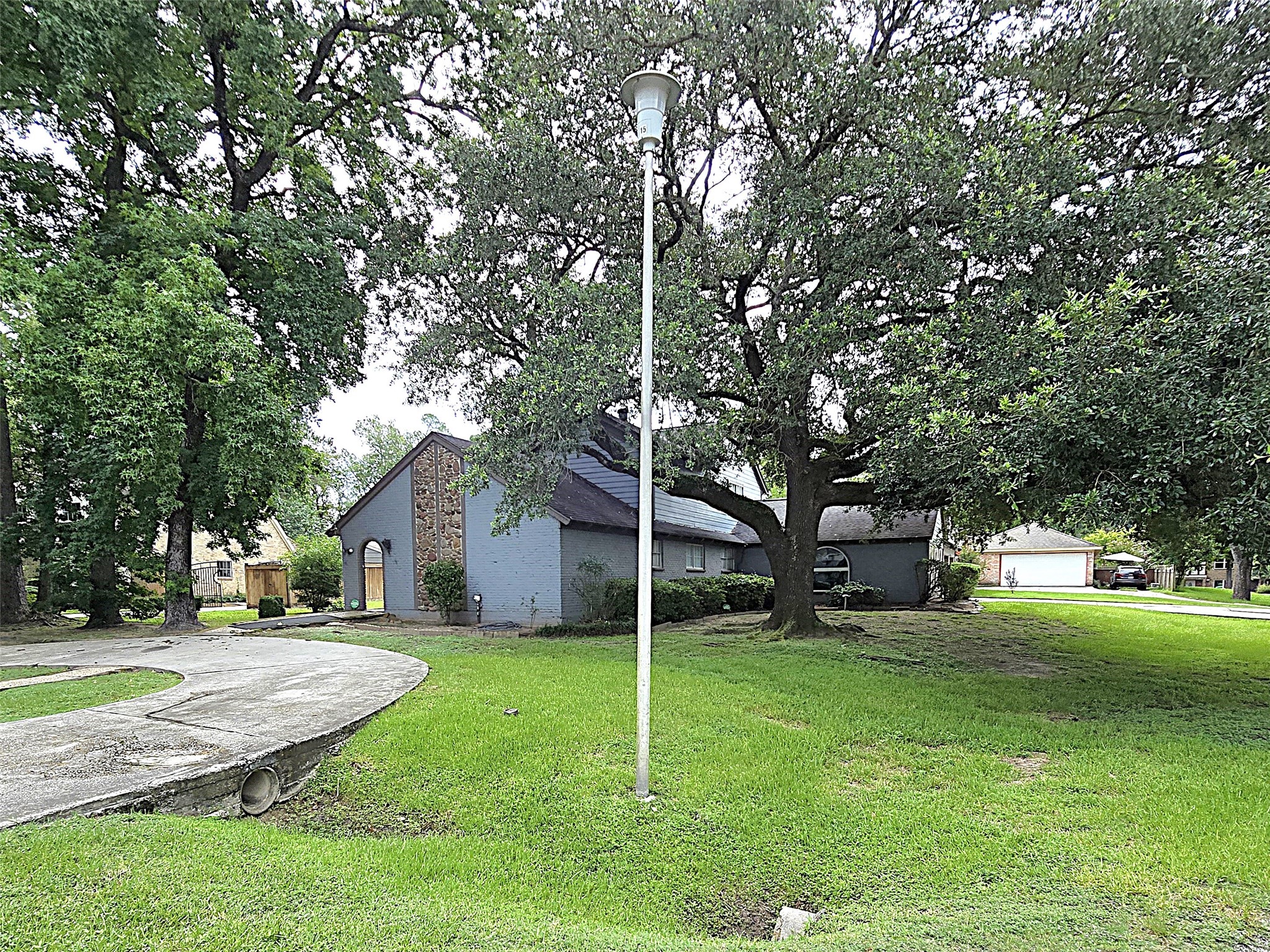 560 Brandon Road Property Photo 22