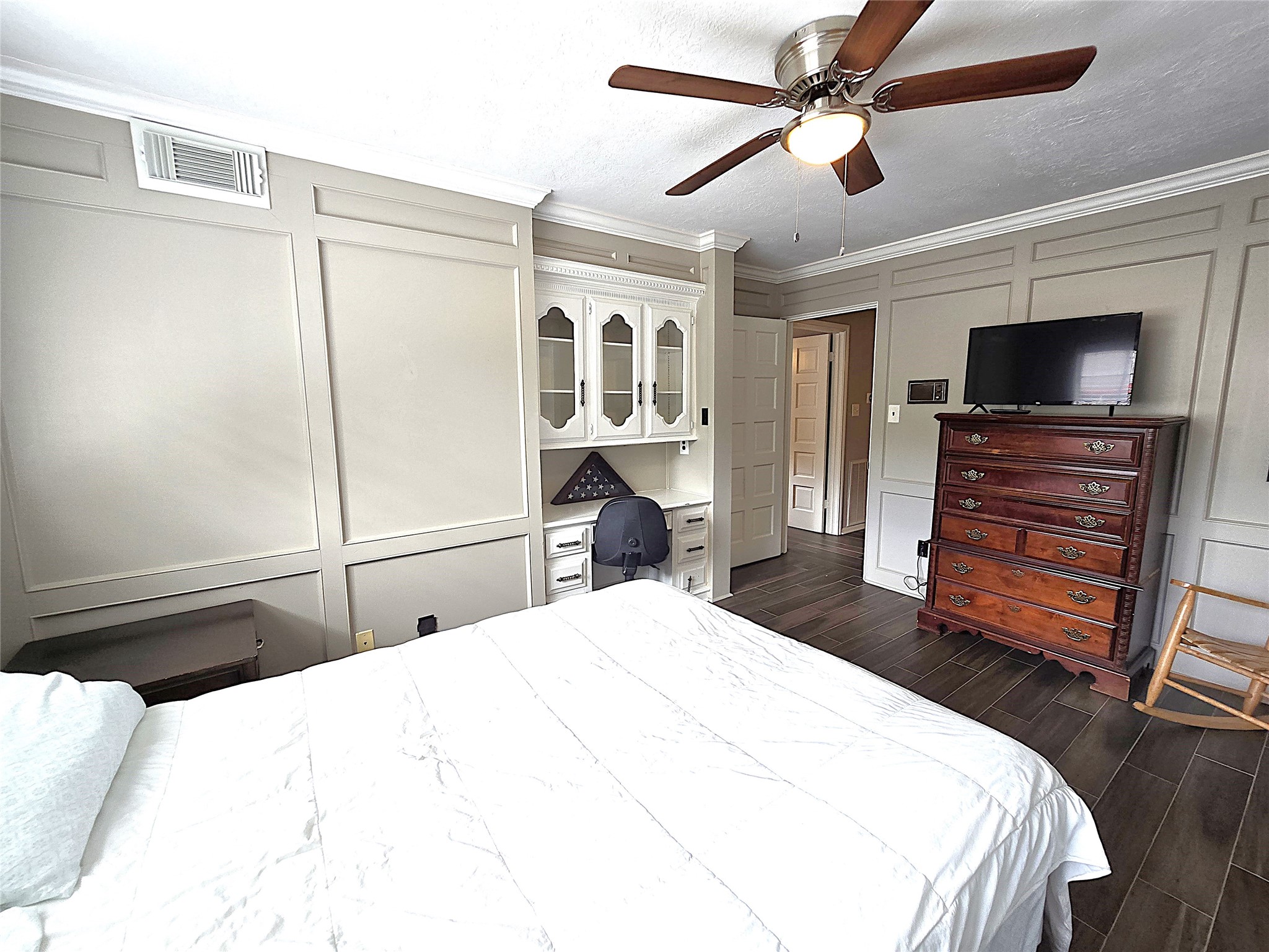 560 Brandon Road Property Photo 35